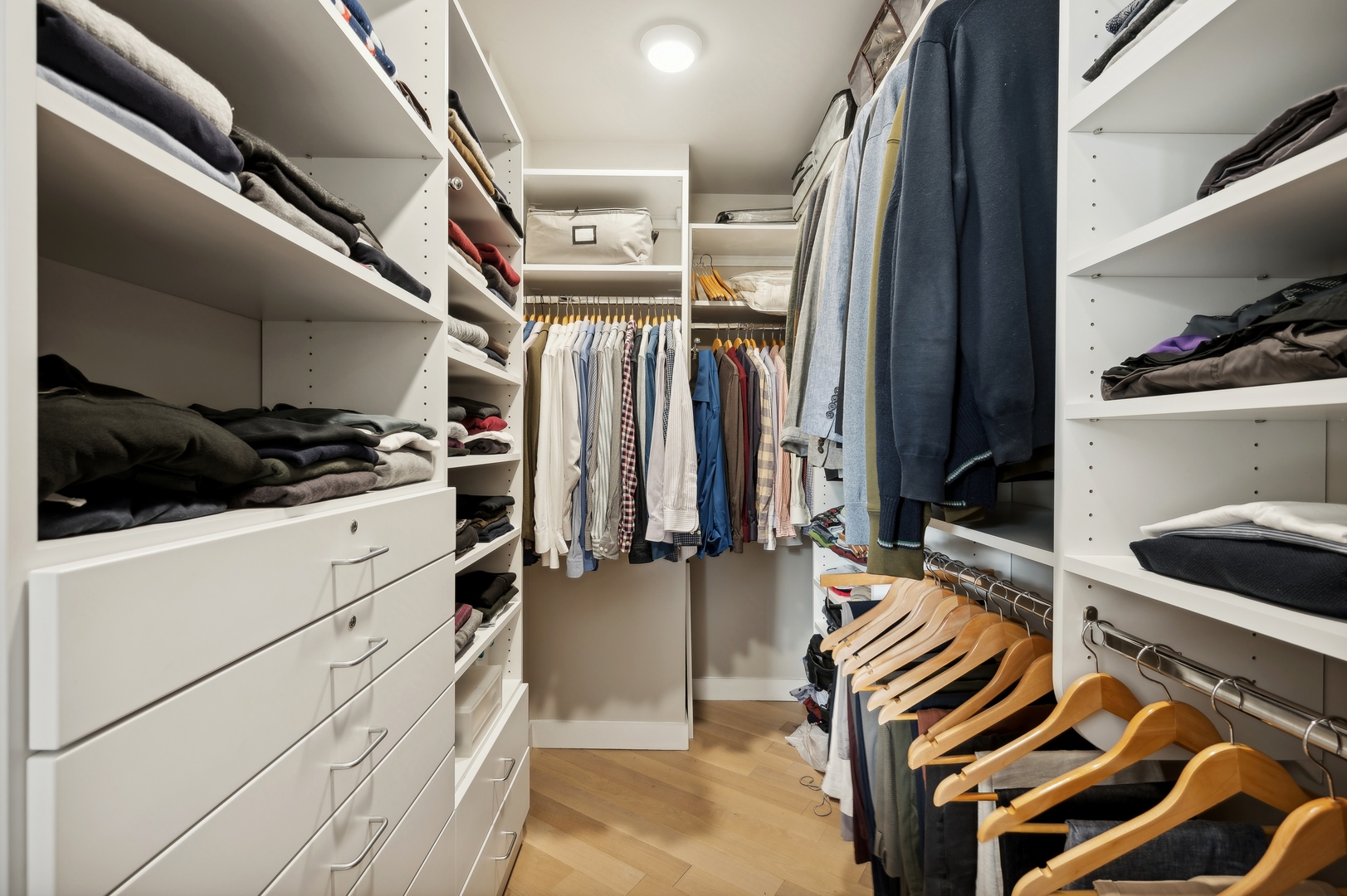 510 W Erie Street Unit: 1201
