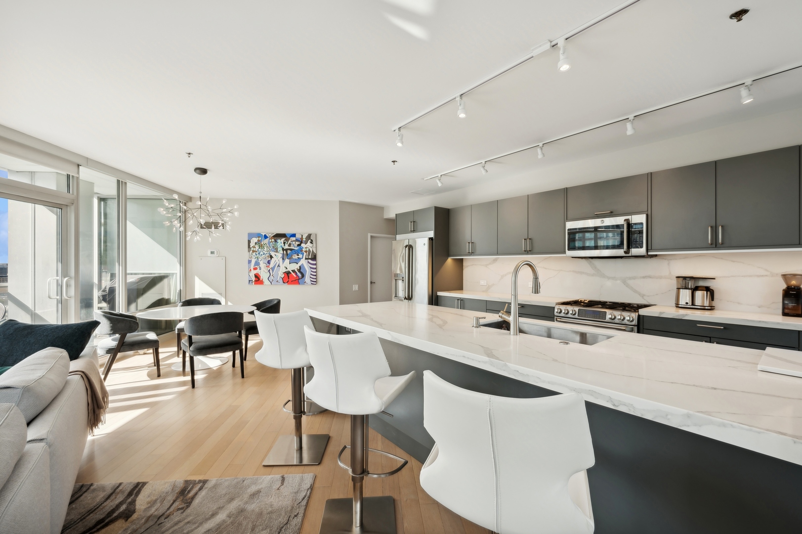 510 W Erie Street Unit: 1201