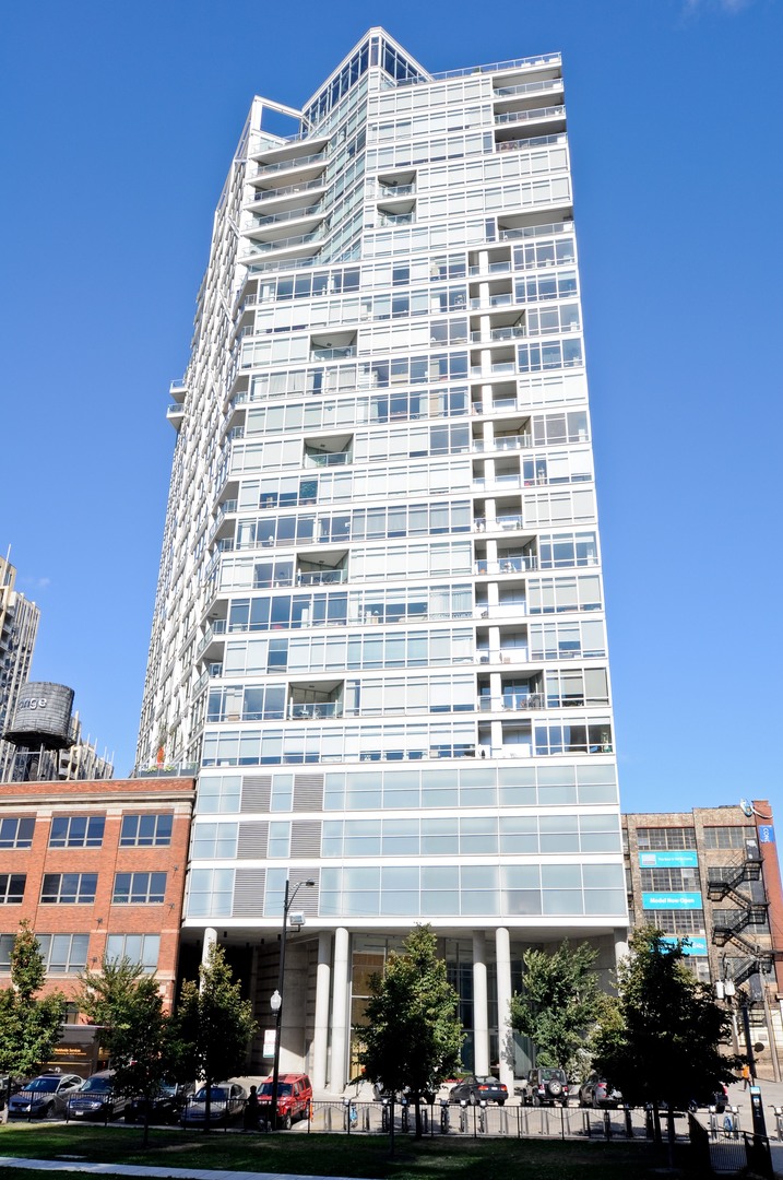 510 W Erie Street Unit: 1201