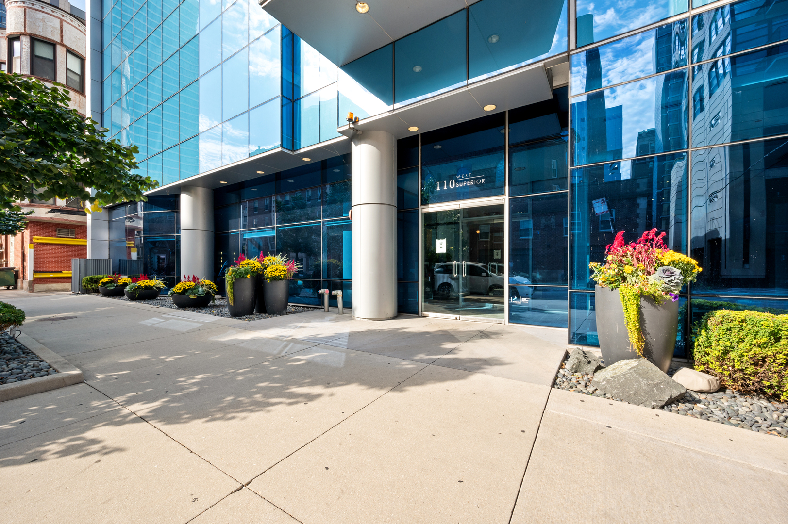 110 W Superior Street Unit: 2603
