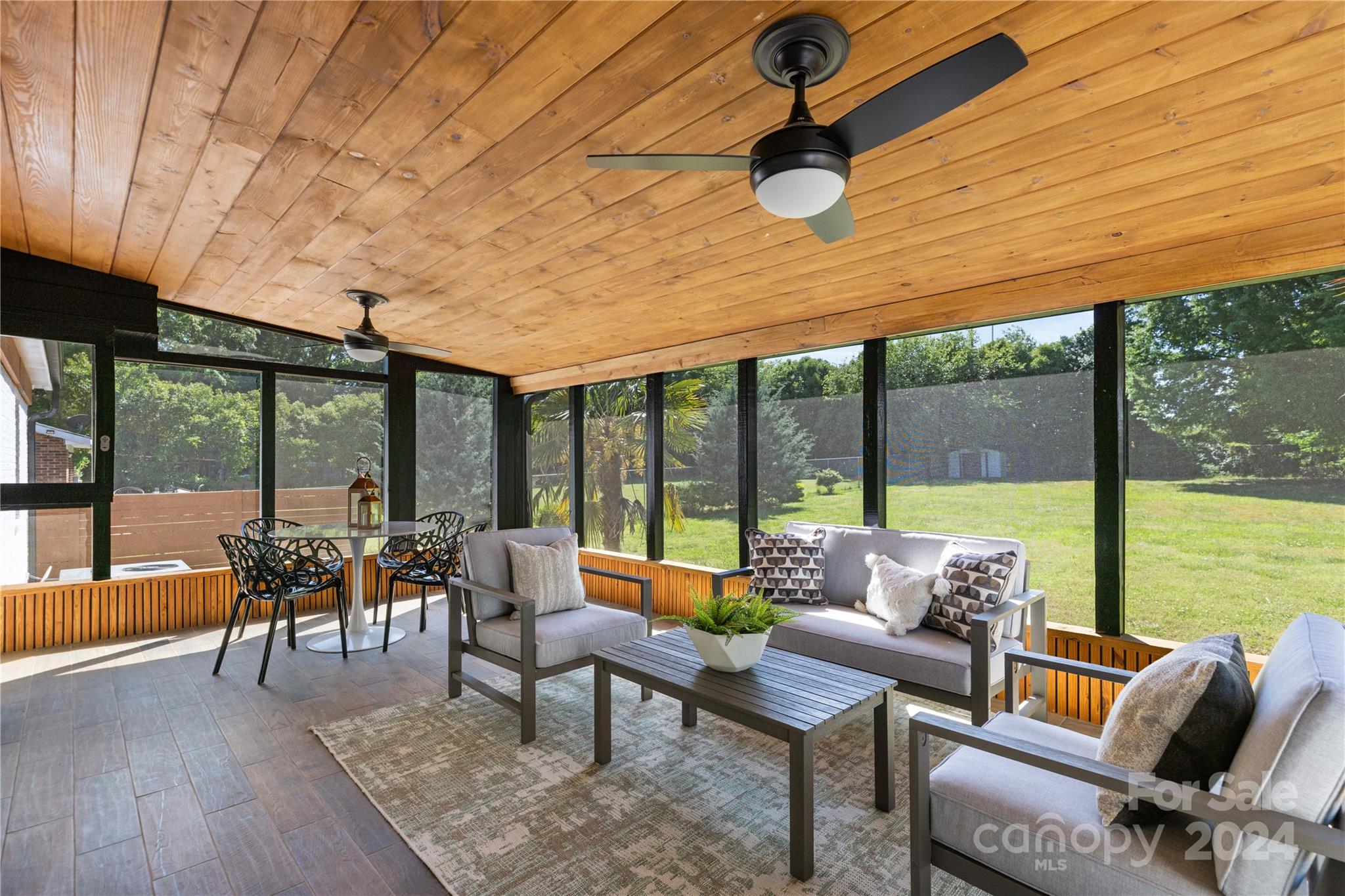 19627 Smith Circle