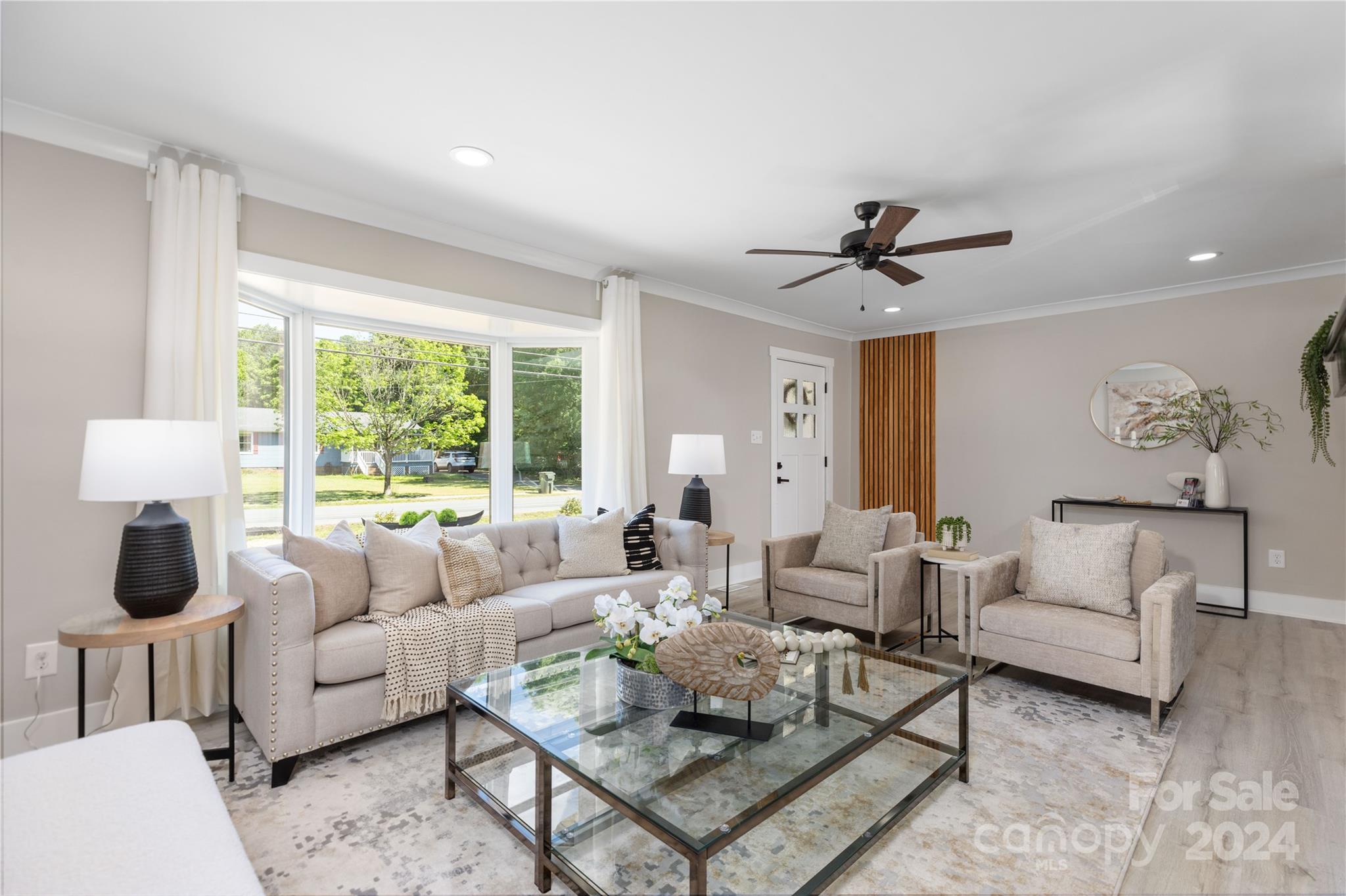 19627 Smith Circle