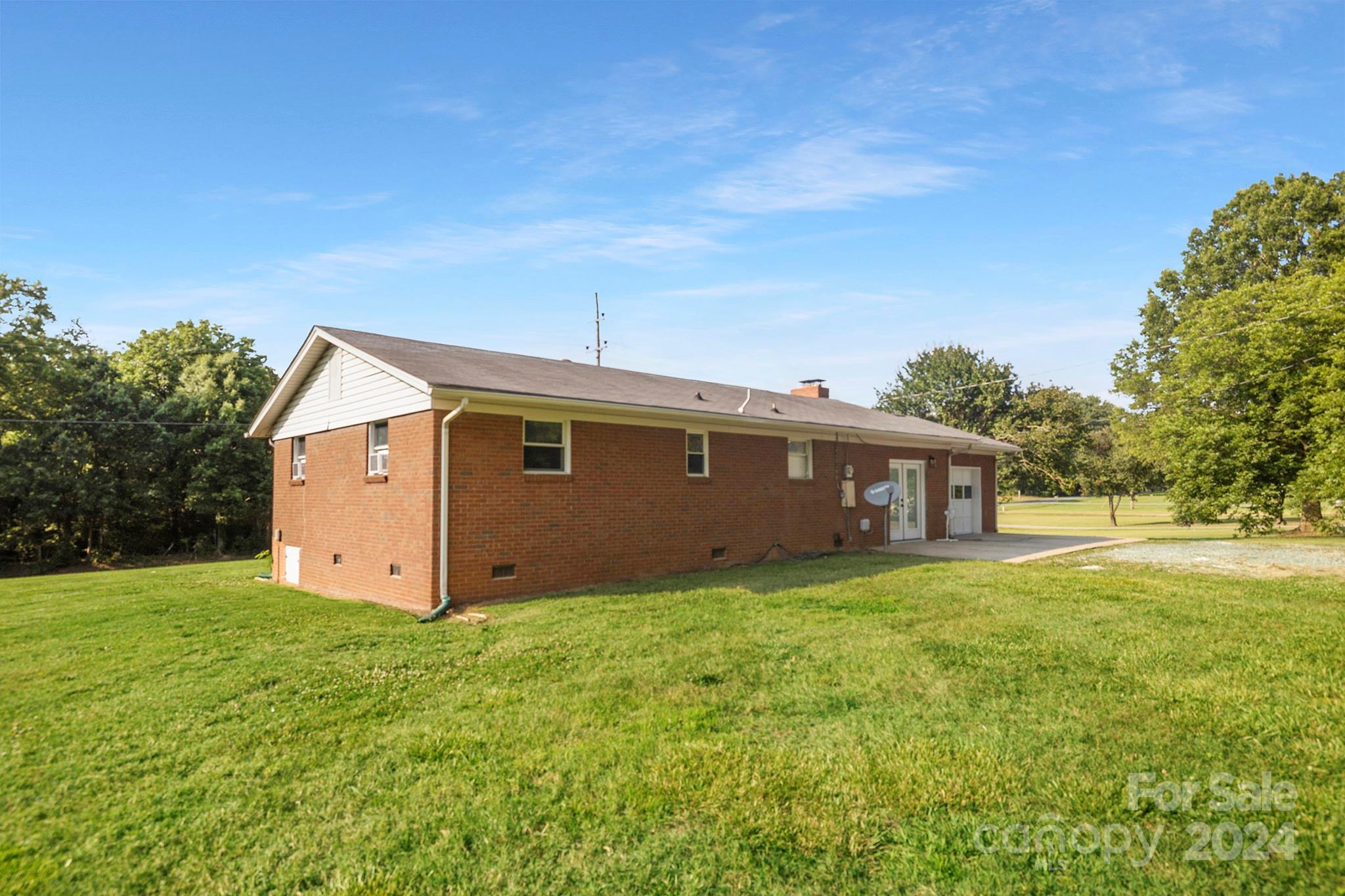 2203 Long Hope Road