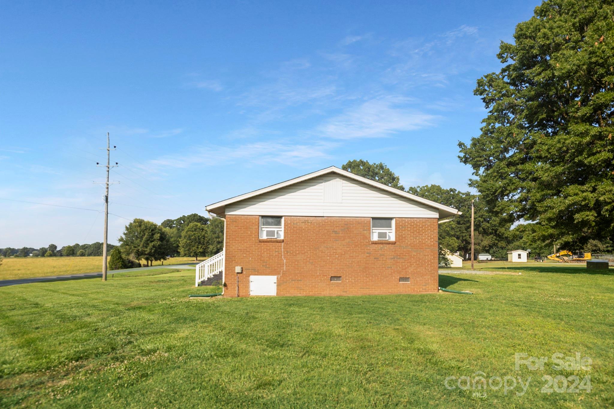 2203 Long Hope Road