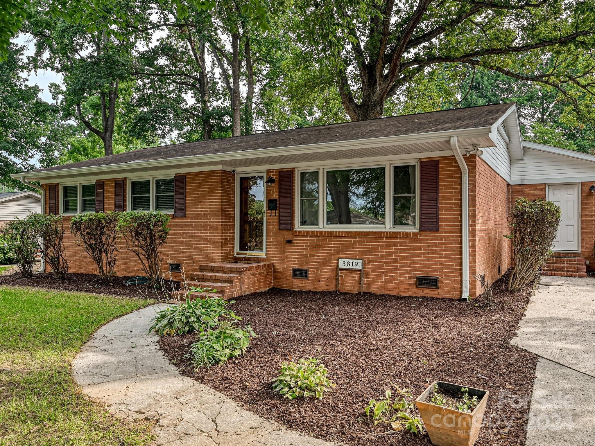 3819 Sudbury Road
