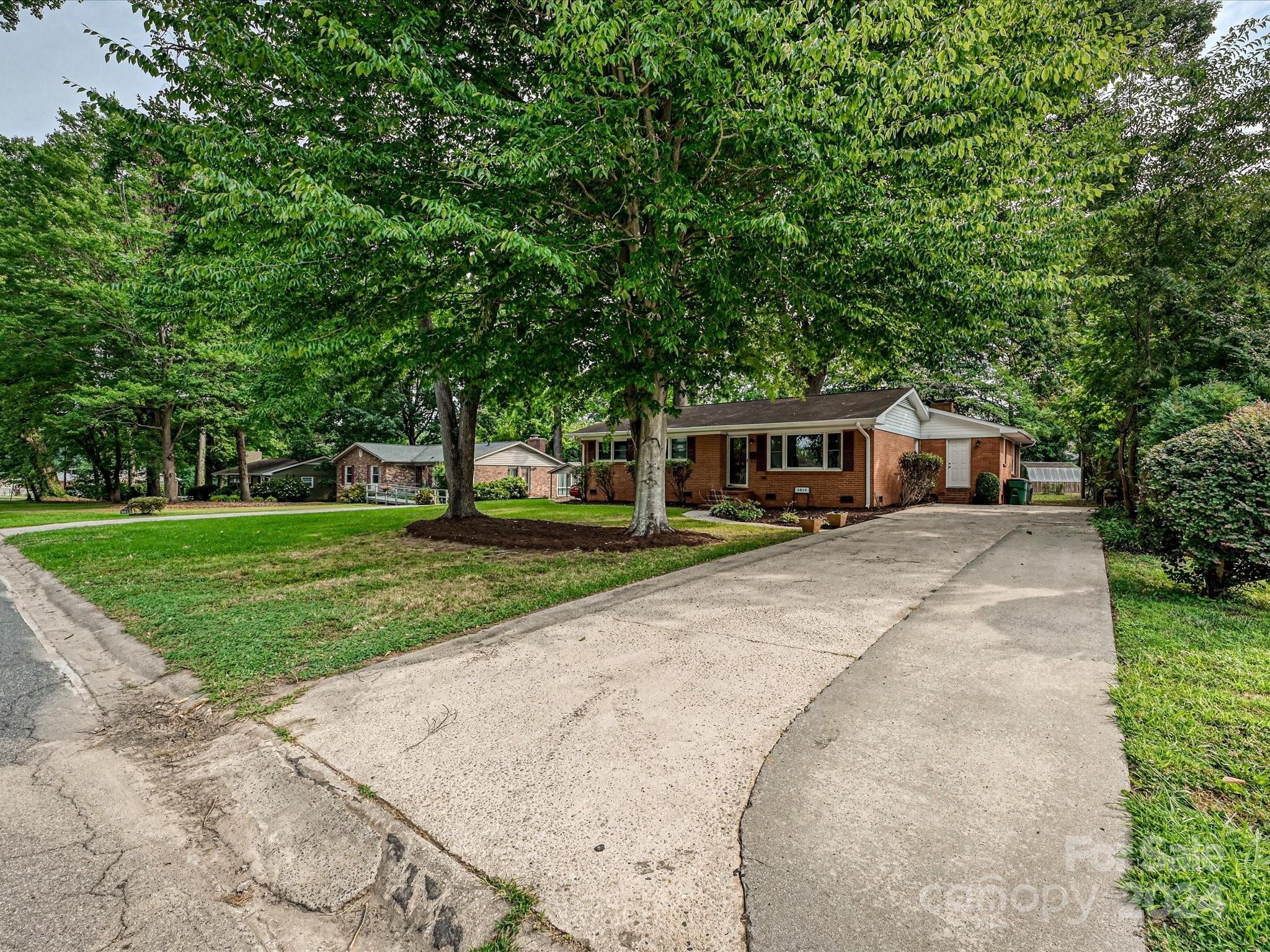 3819 Sudbury Road