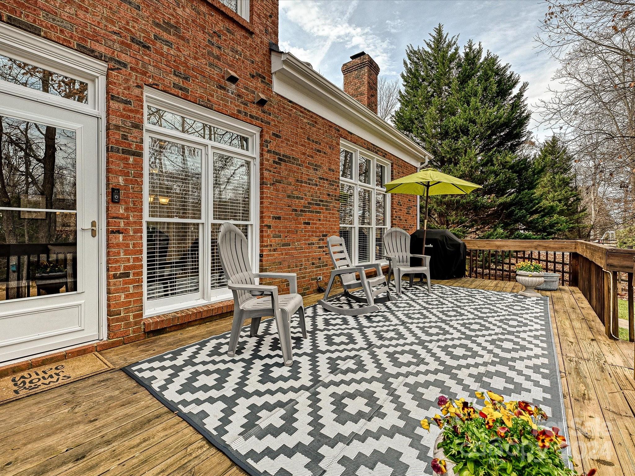 116 Lockerbie Lane