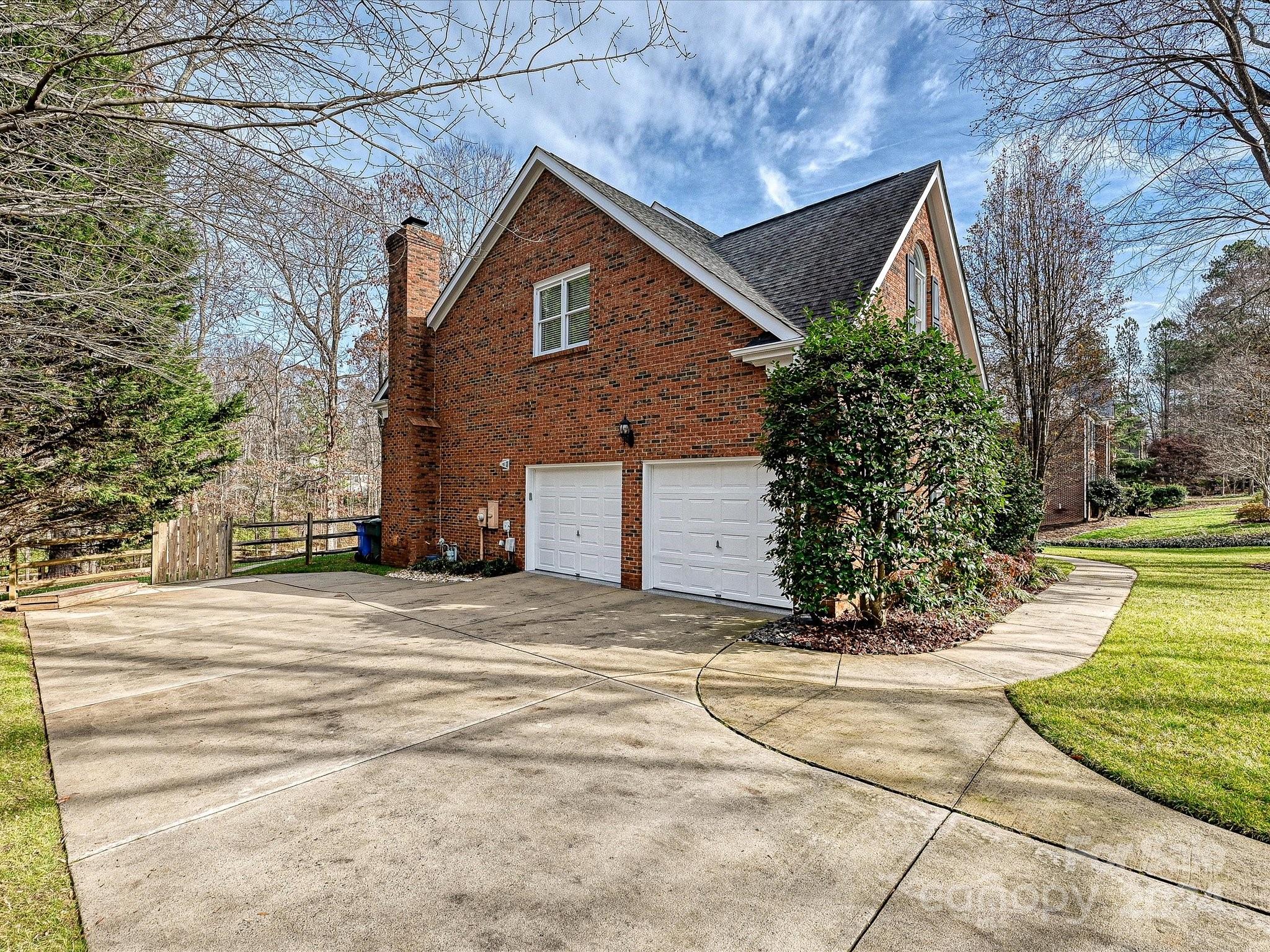 116 Lockerbie Lane
