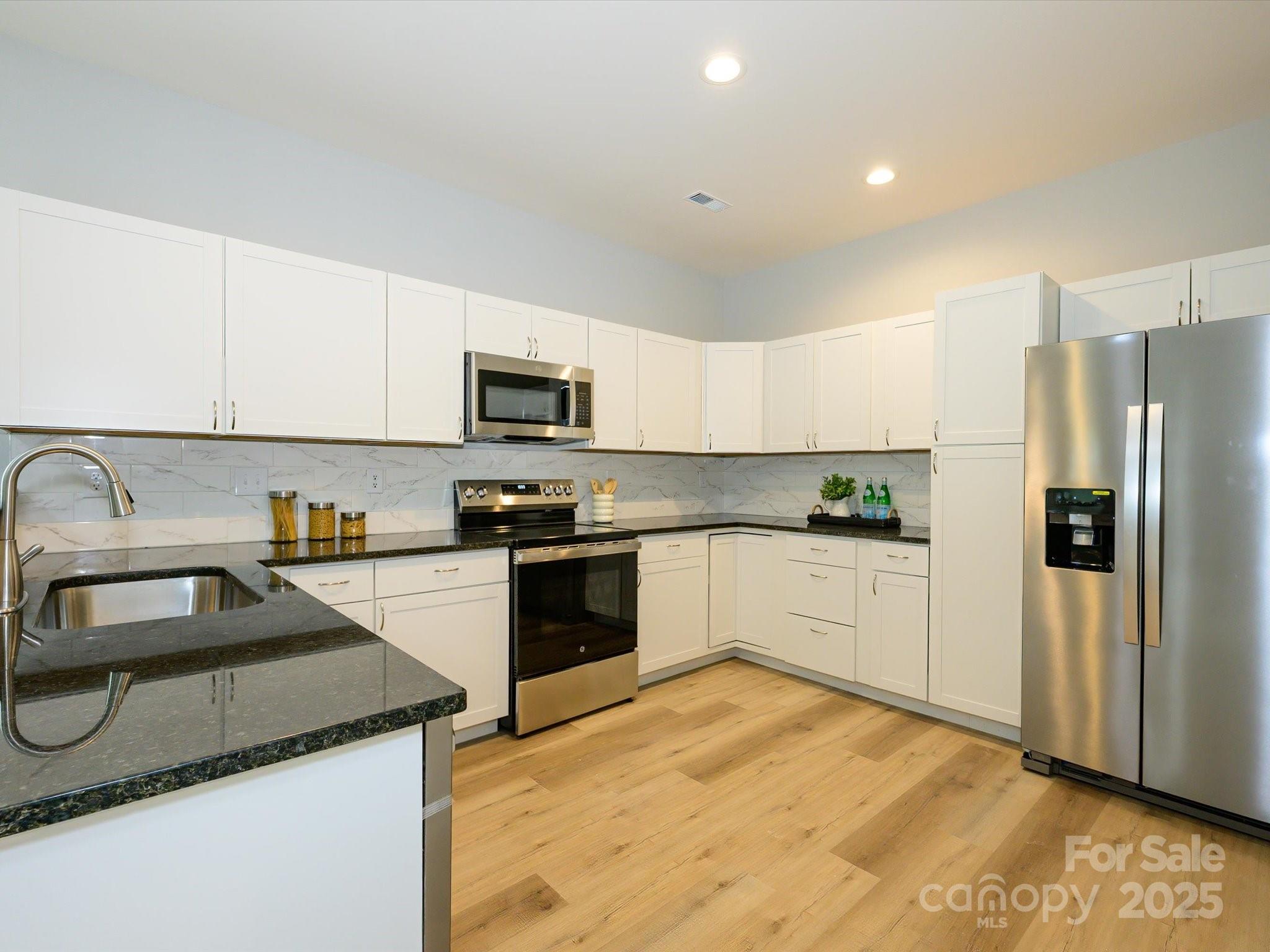 8611 Earthenware Drive