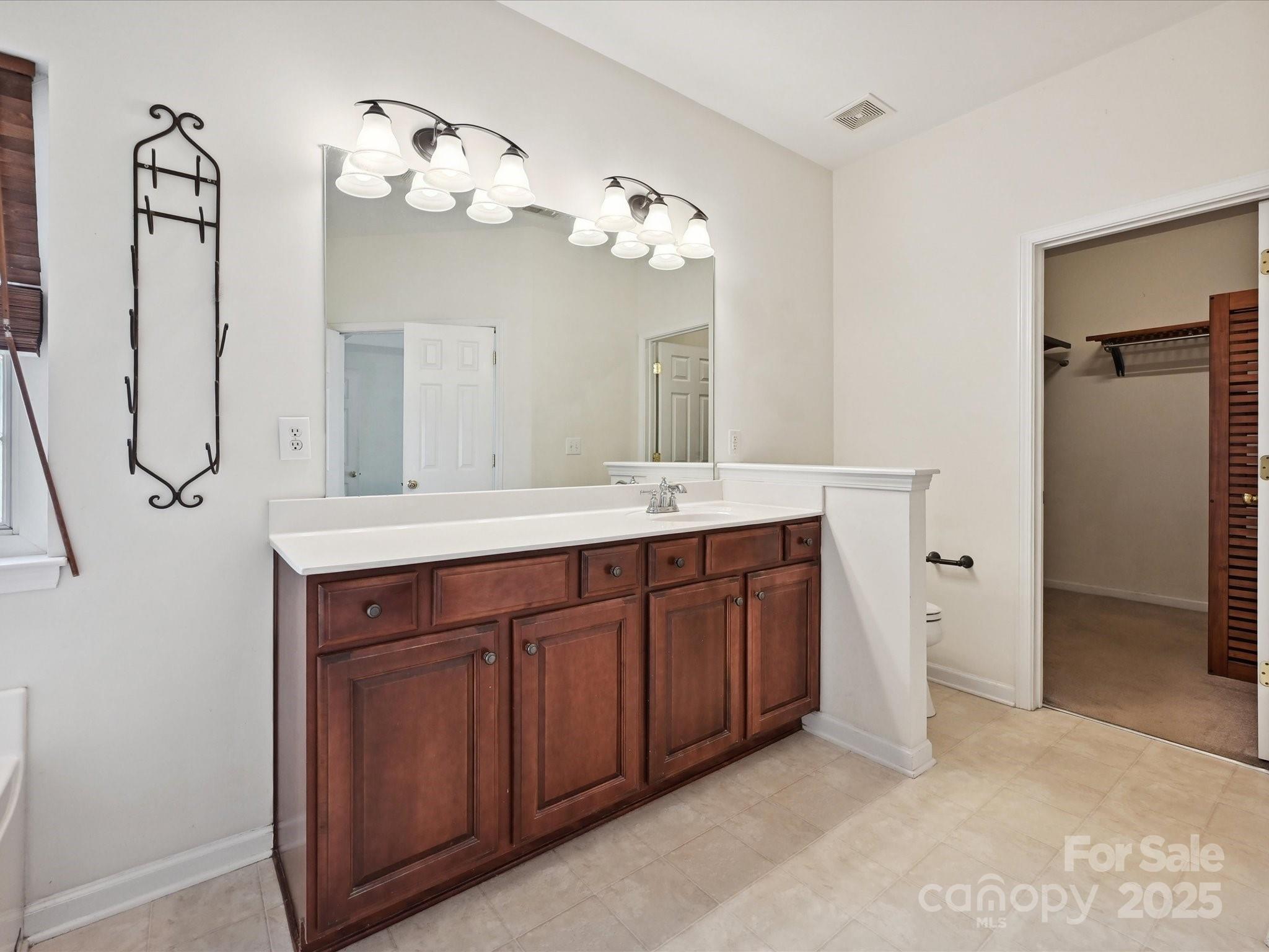 7309 Rock Hampton Court