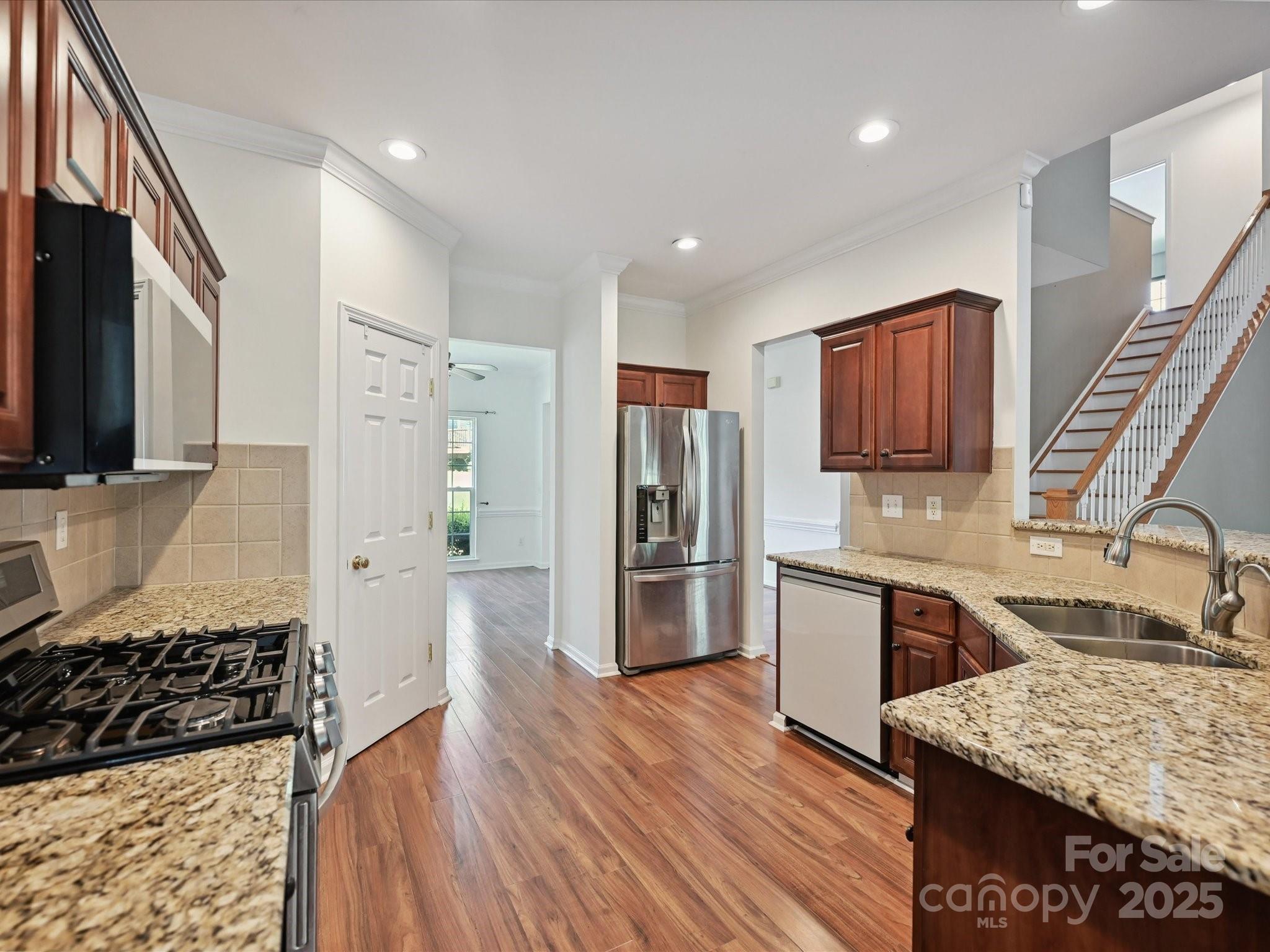 7309 Rock Hampton Court