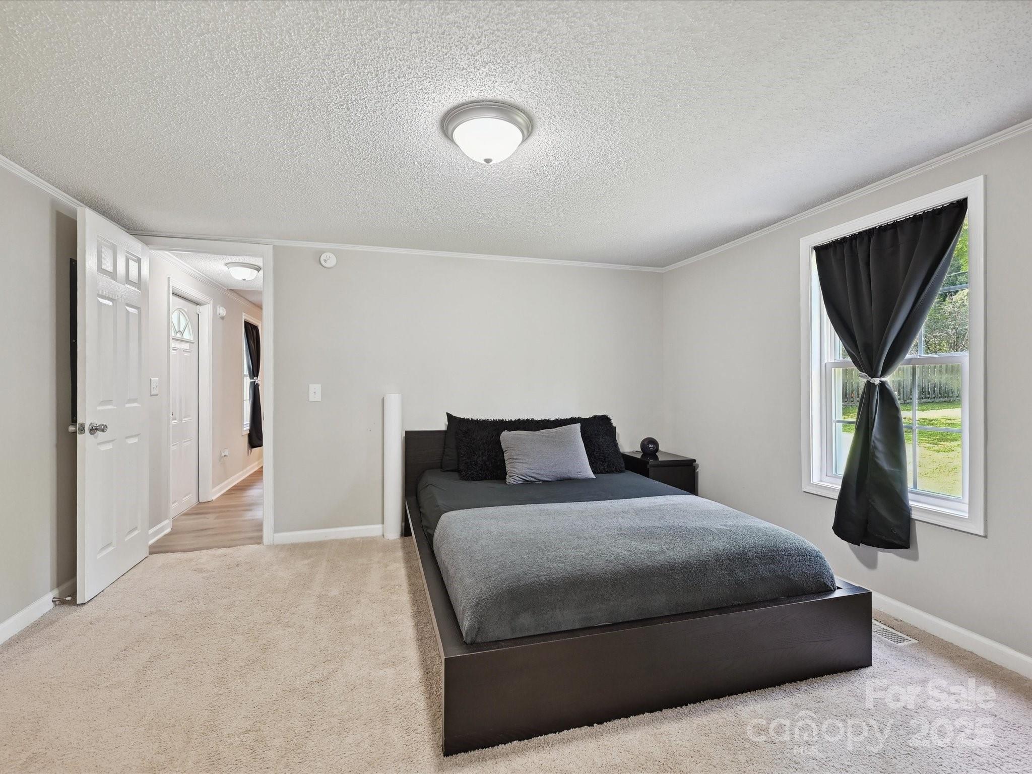 1140 Randall Court