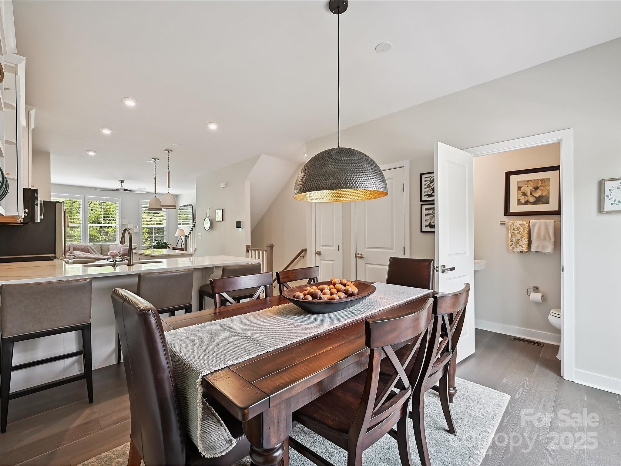 824 Broad River Lane