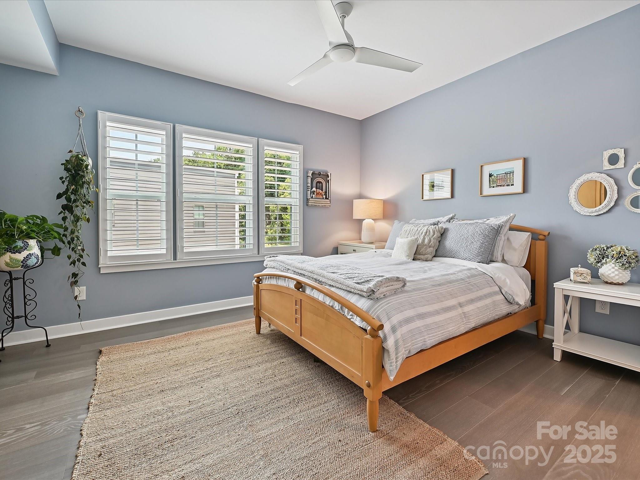 824 Broad River Lane