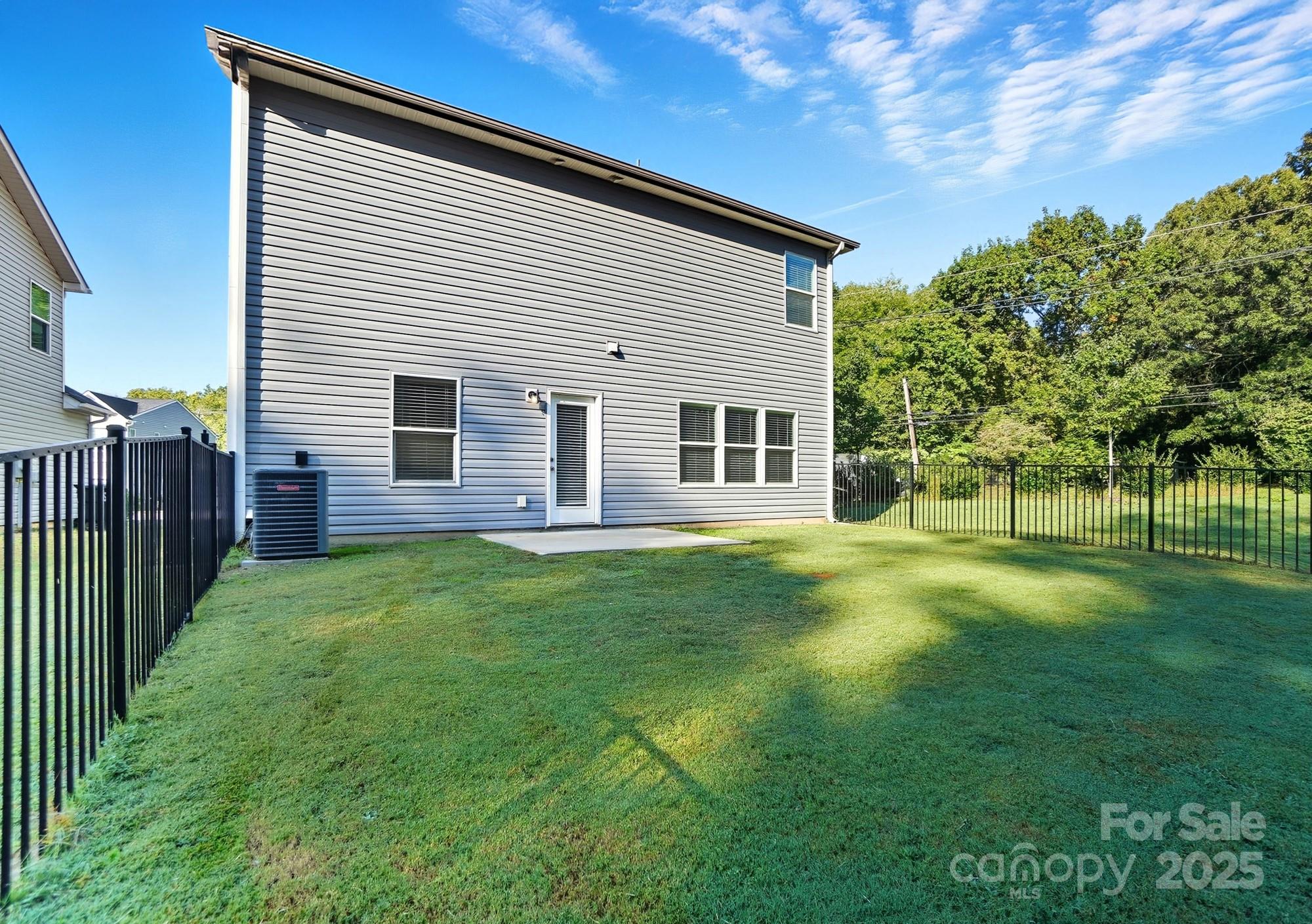 103 Fosters Glen Place