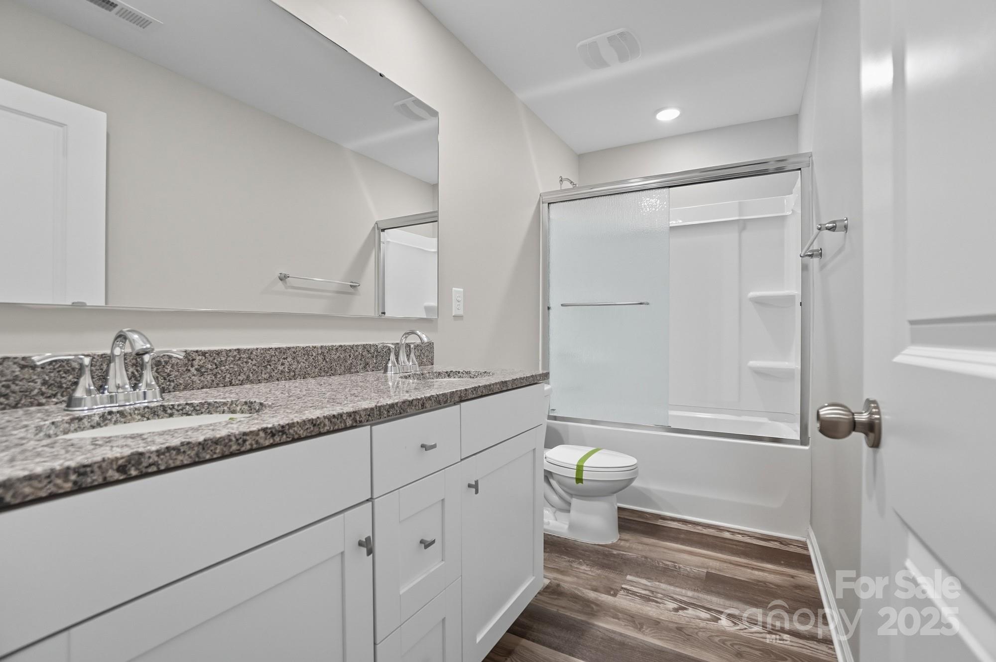 103 Fosters Glen Place