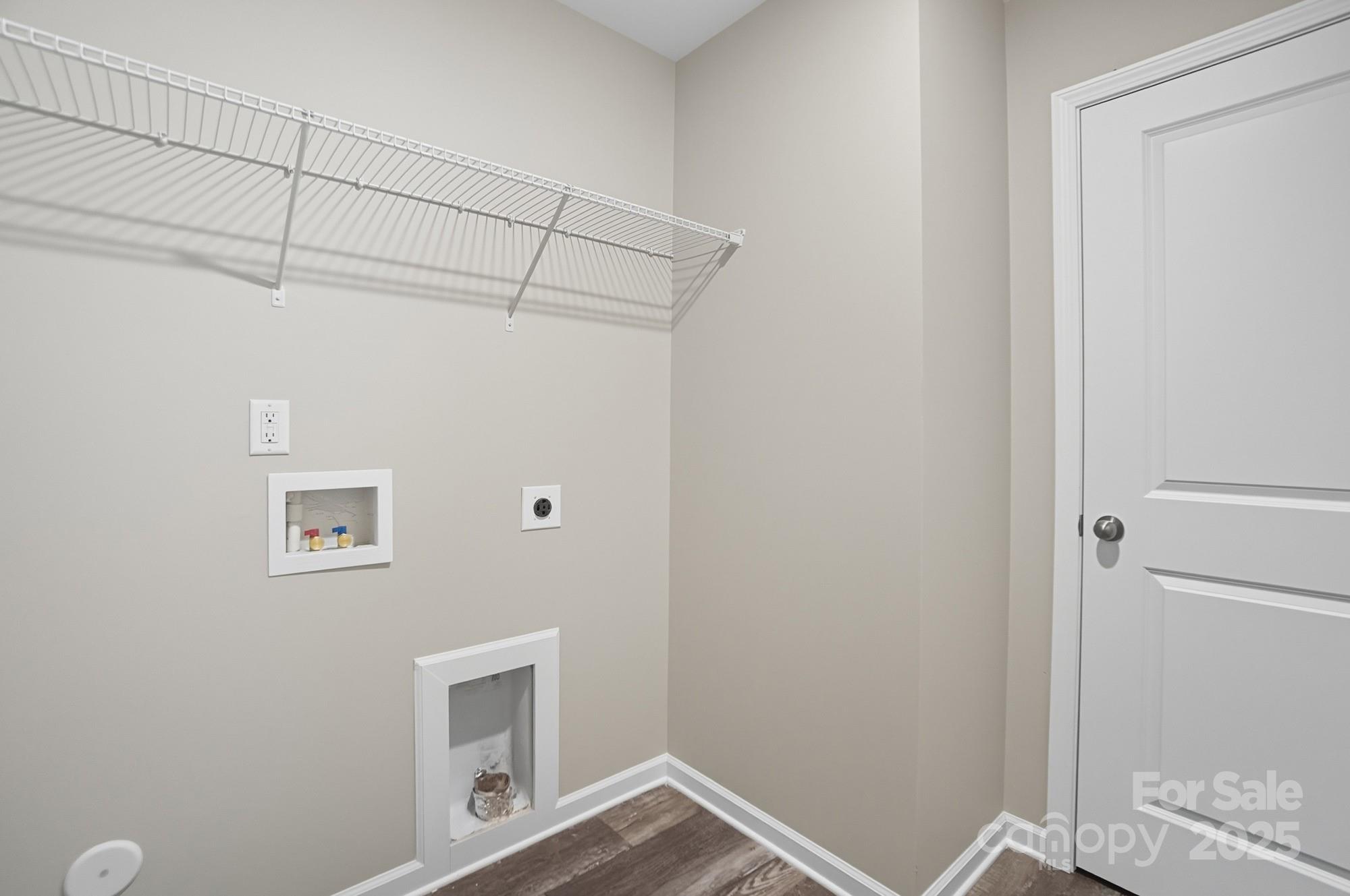 103 Fosters Glen Place