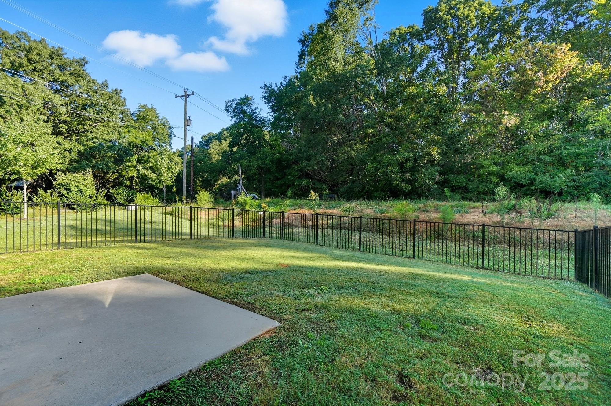 103 Fosters Glen Place