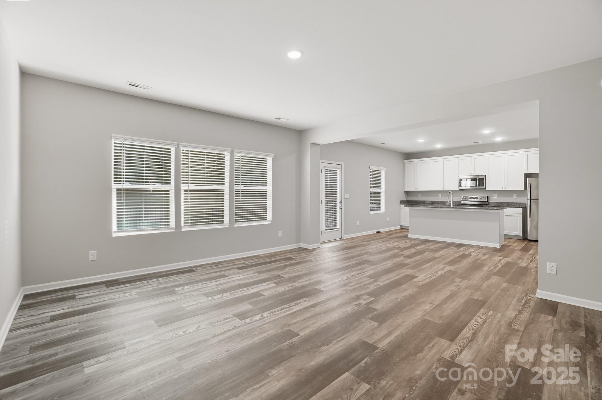 103 Fosters Glen Place