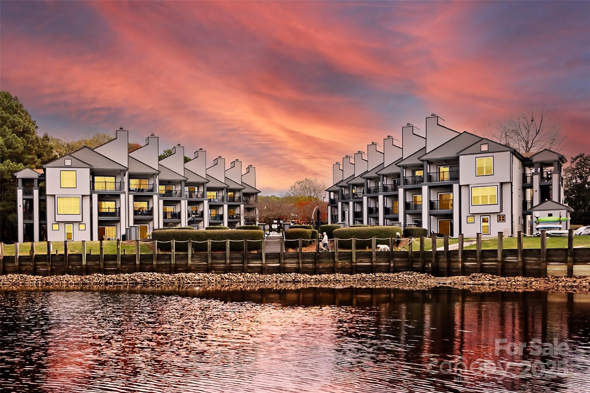 18861 Vineyard Point Lane