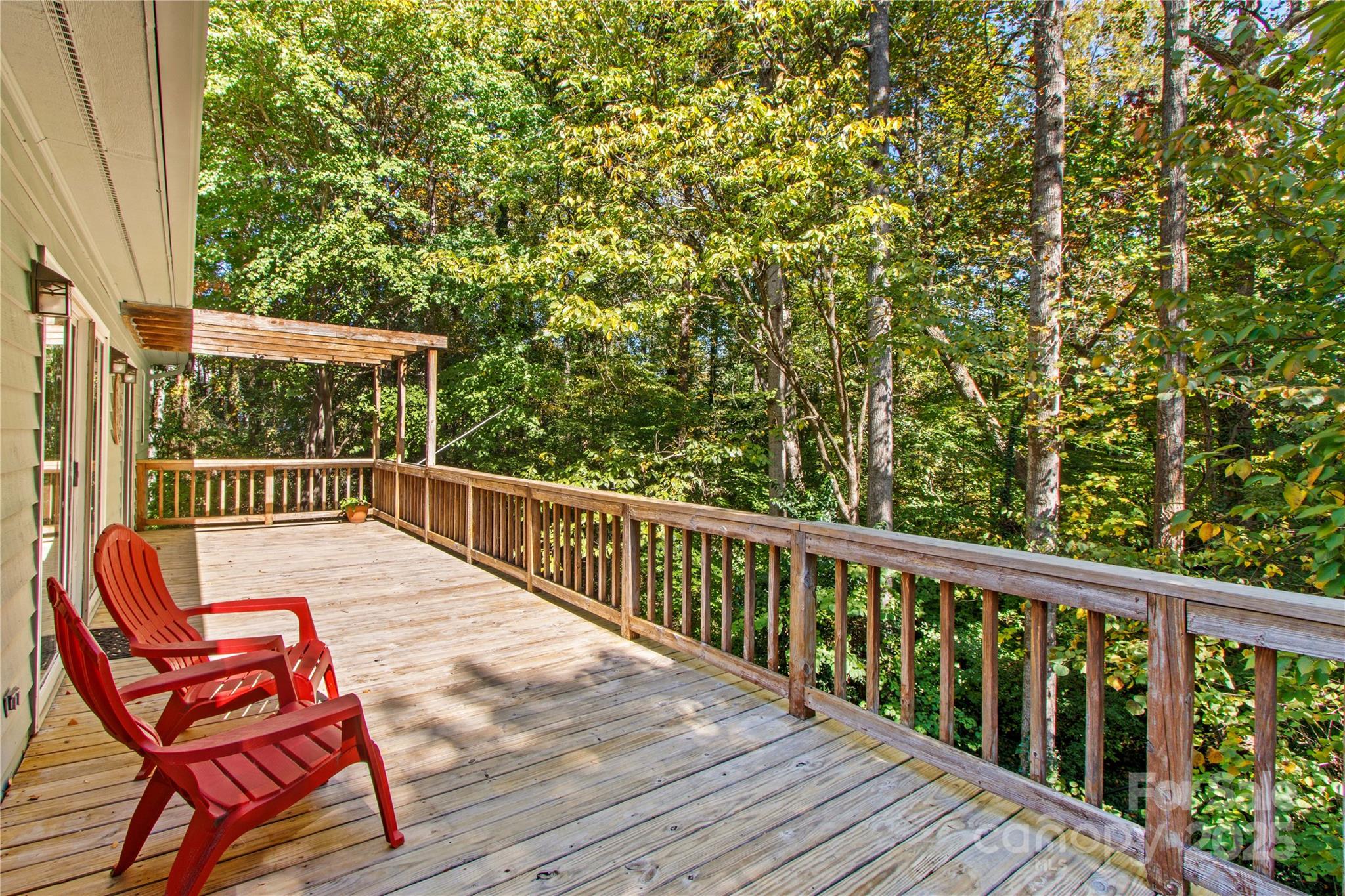 864 Hunter Drive