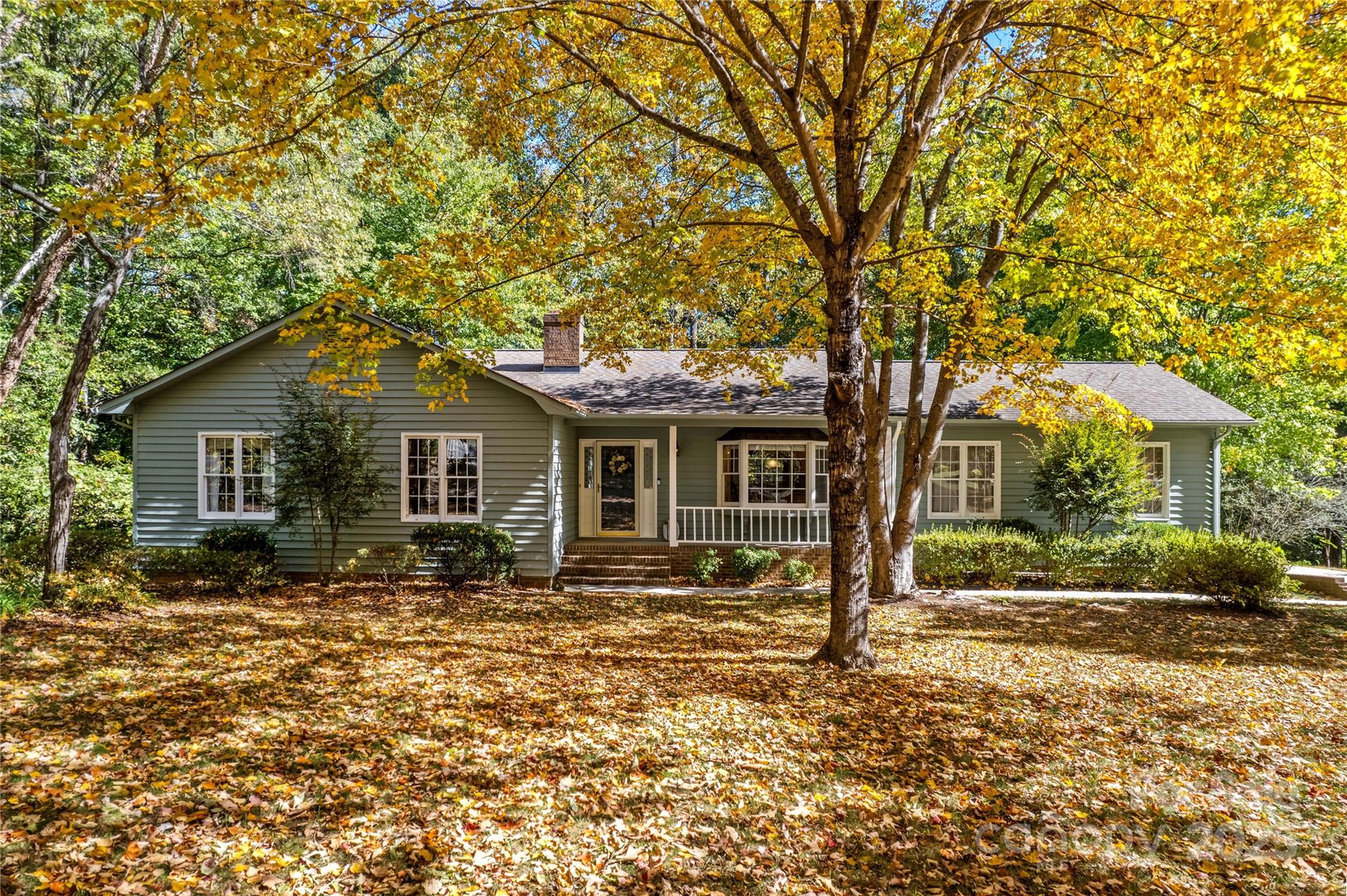 864 Hunter Drive