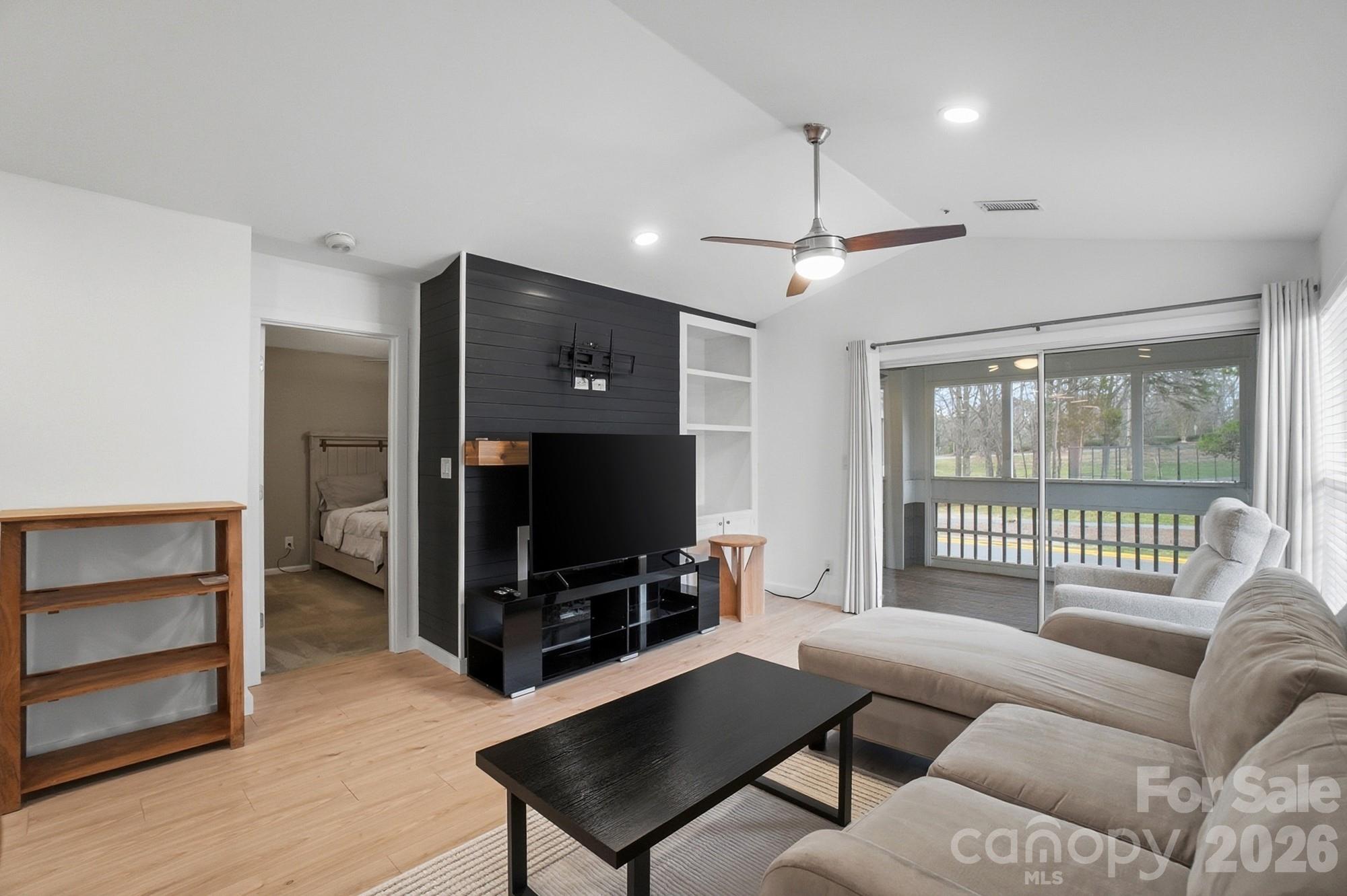 753 Southwest Drive