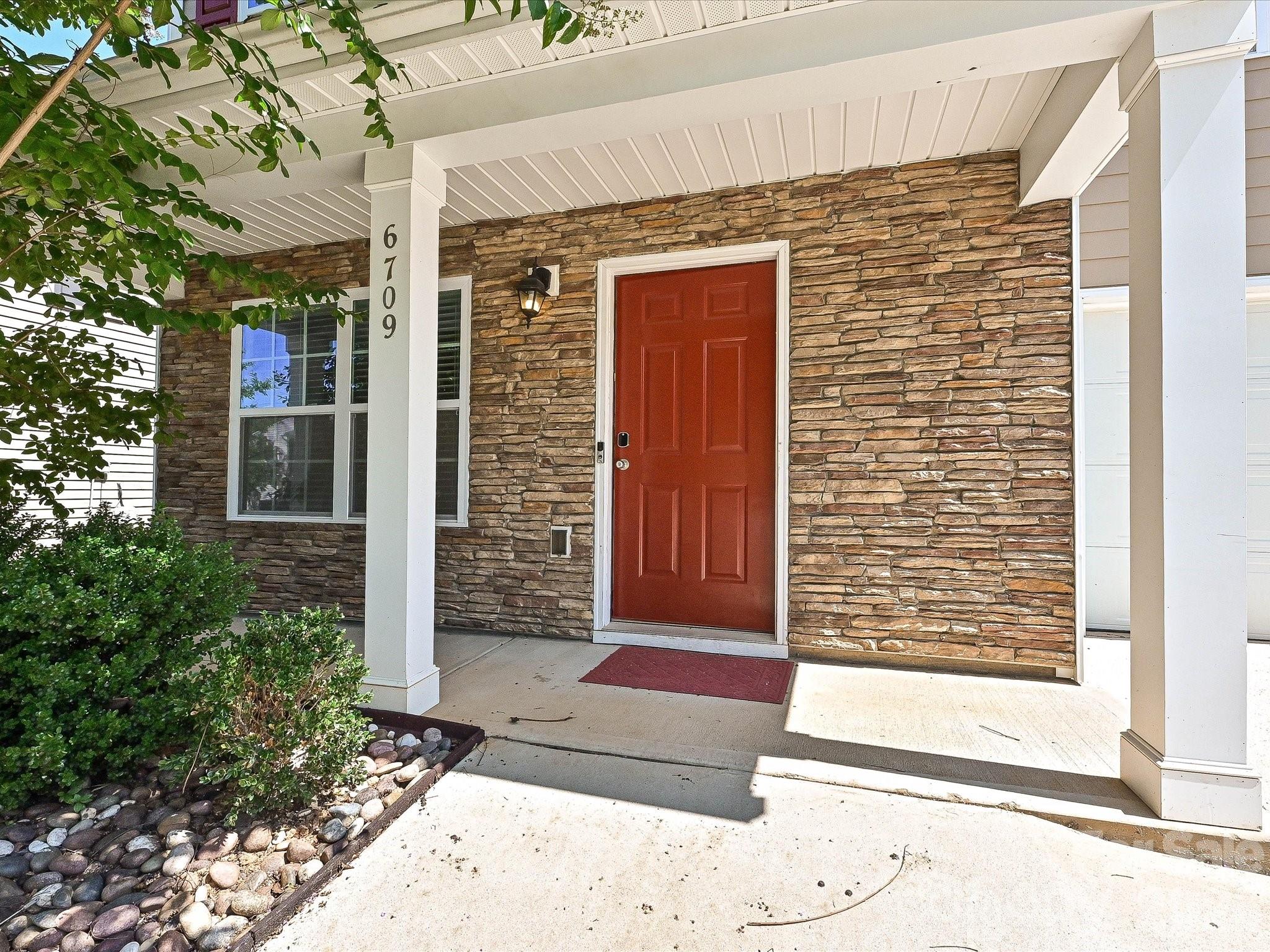 6709 Broad Valley Court