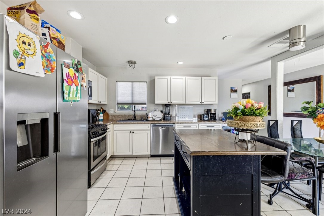 701 Bloomingfield Lane