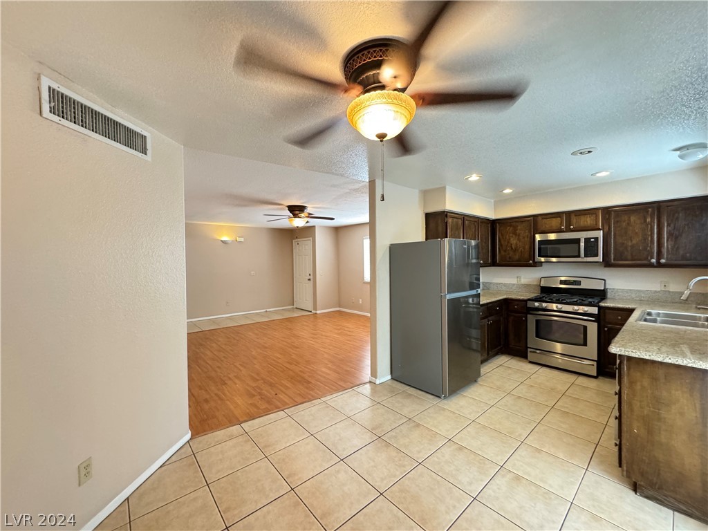 6106 Hillside Bloom Court 101