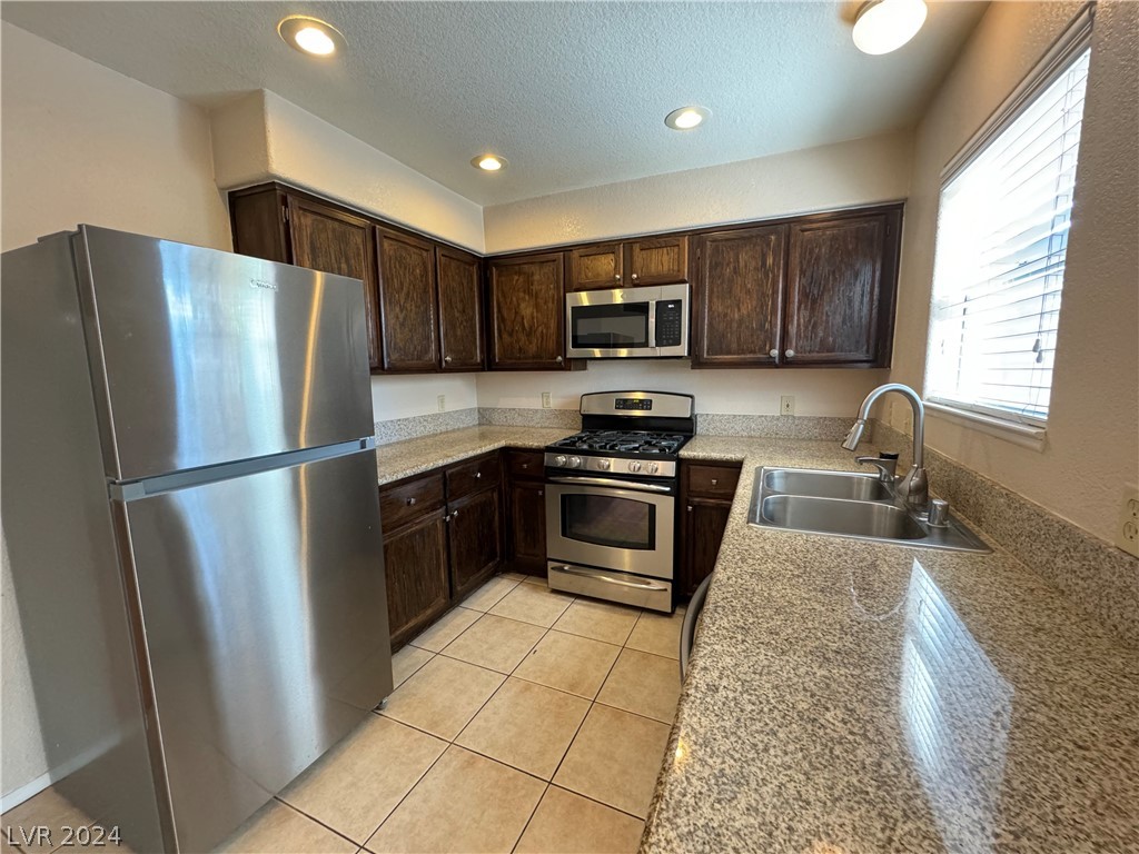 6106 Hillside Bloom Court 101