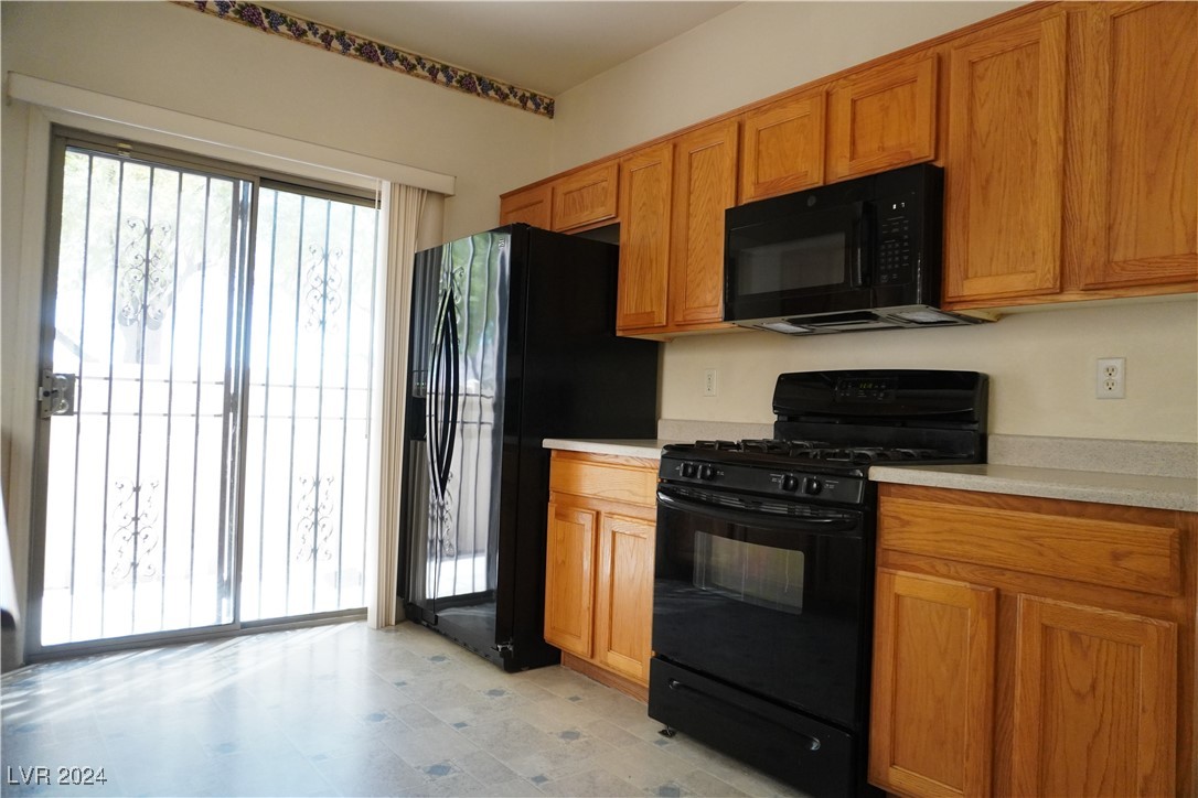 5786 Hill Prince Court