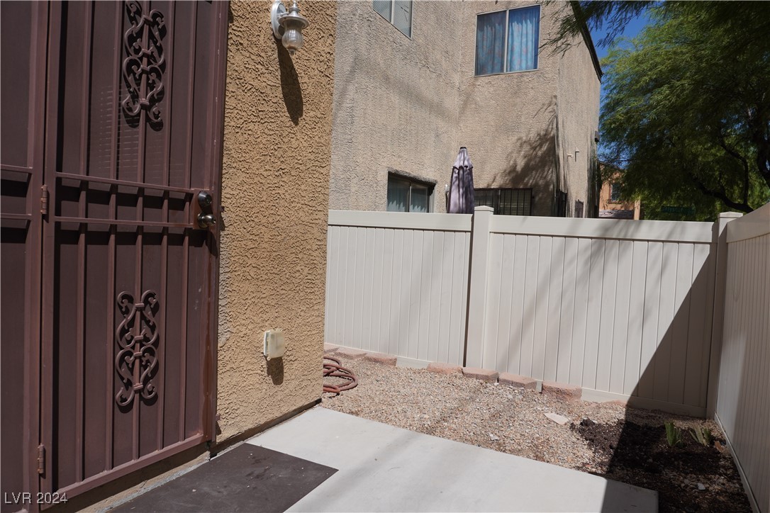 5786 Hill Prince Court