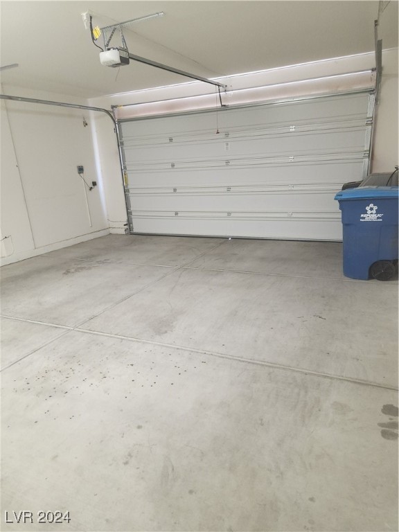 7749 Wishbone Falls Street