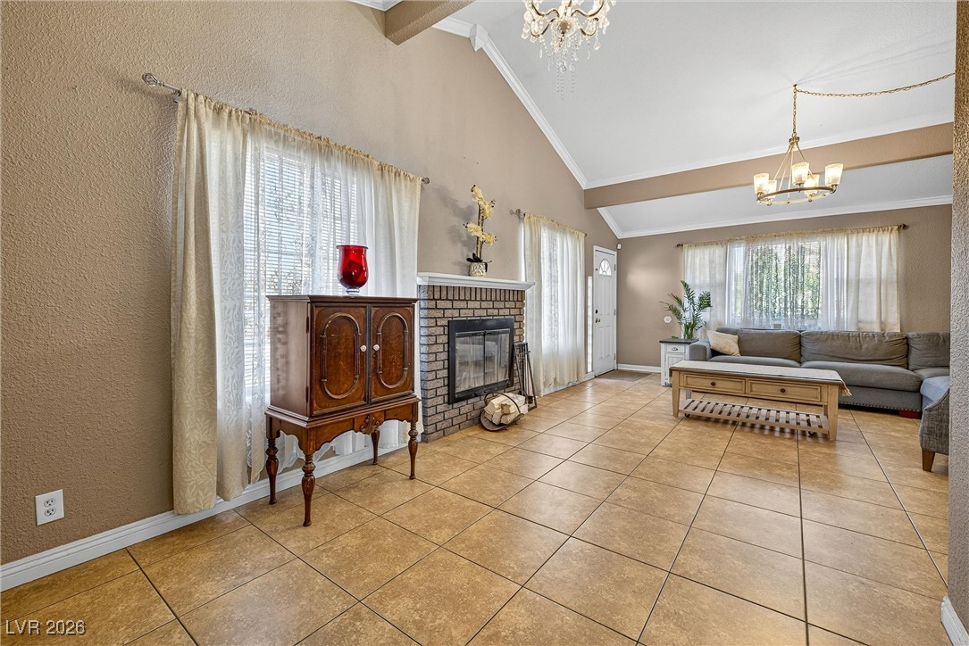 3828 Vista Largo Drive