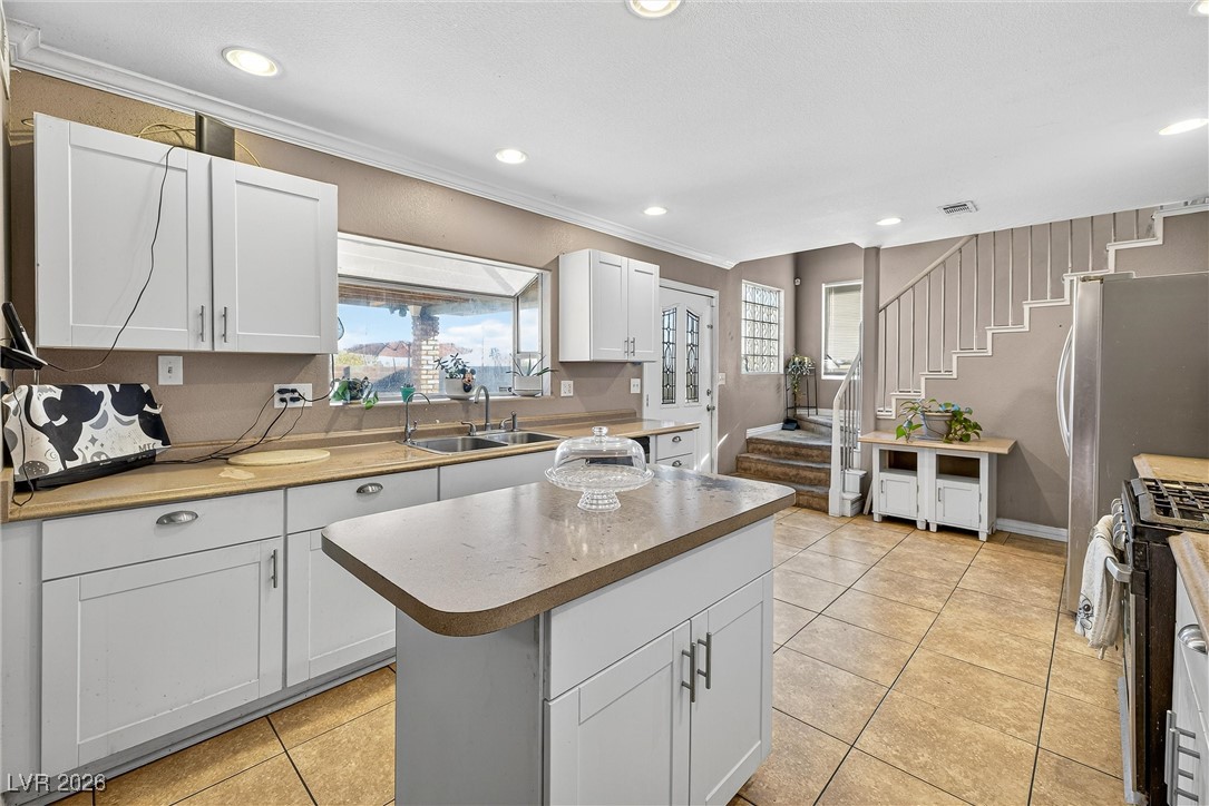 3828 Vista Largo Drive