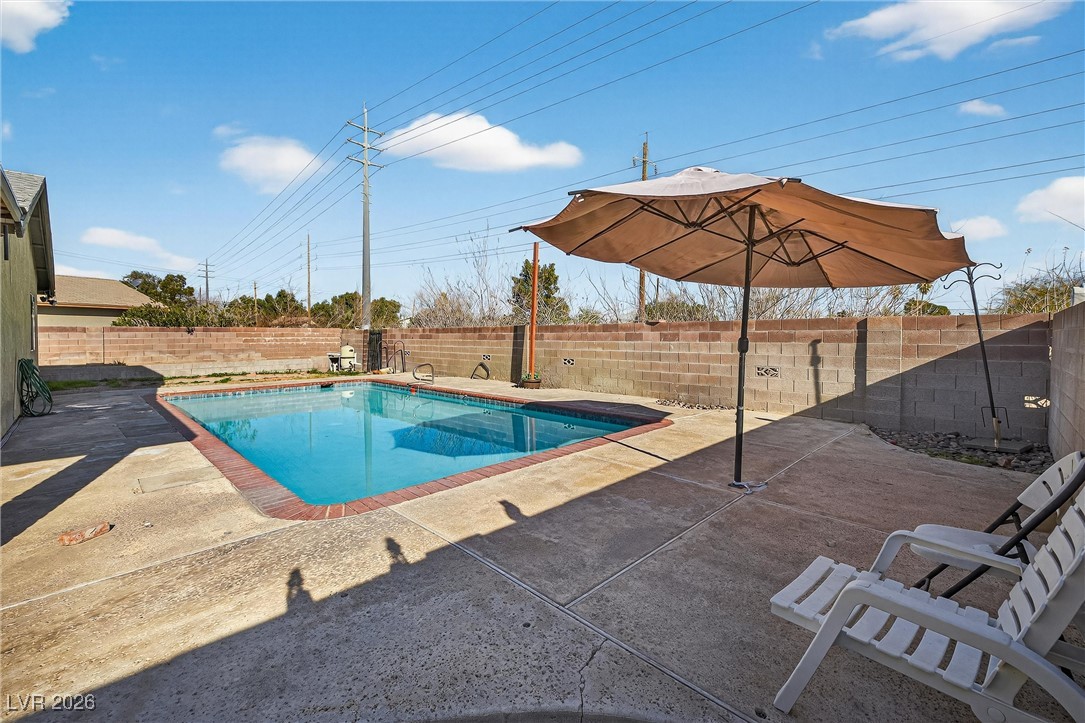 3828 Vista Largo Drive