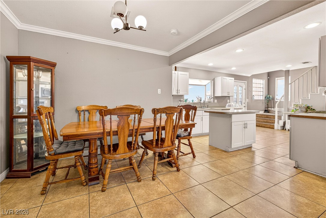 3828 Vista Largo Drive