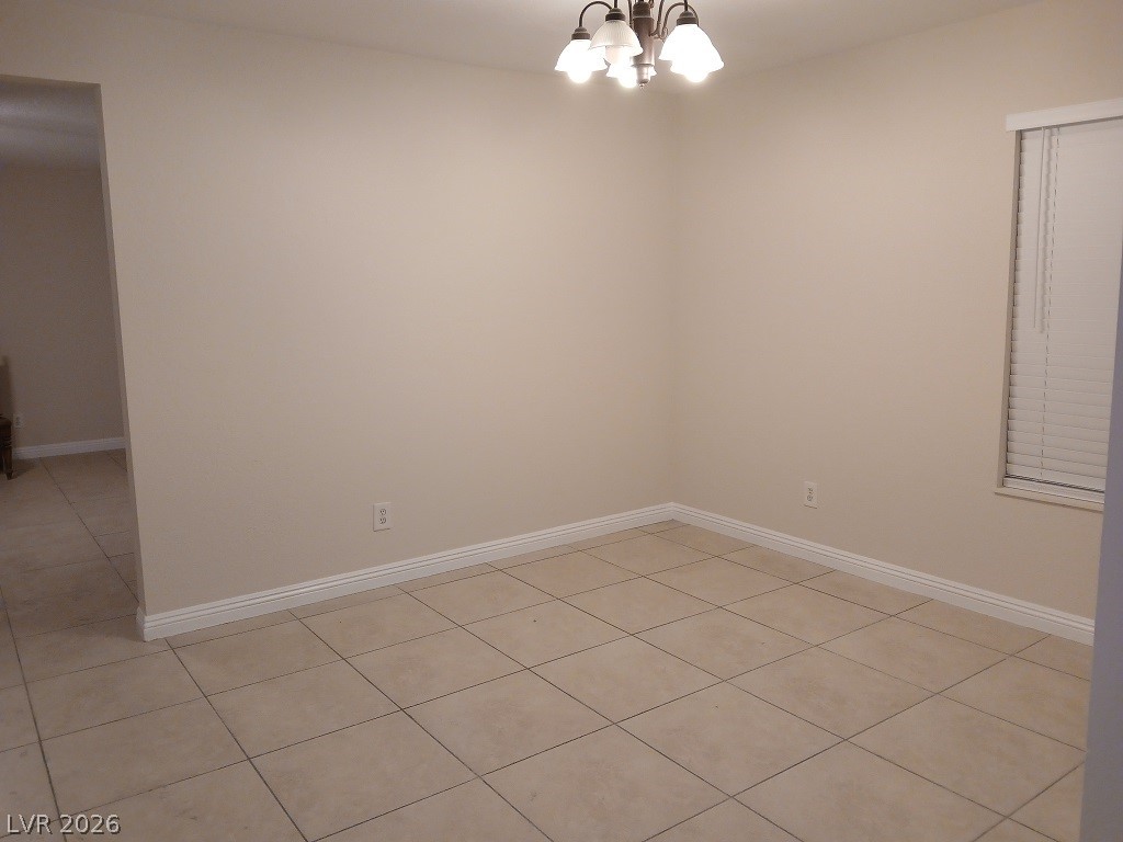 4015 Ridgewood Avenue