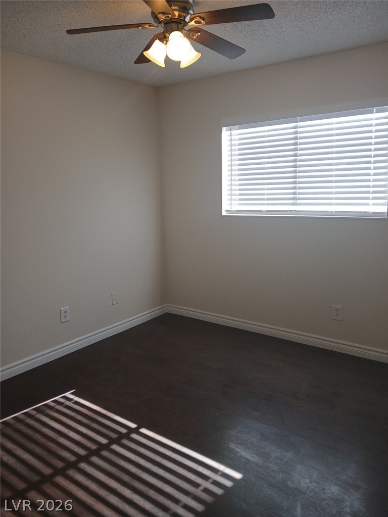 4015 Ridgewood Avenue