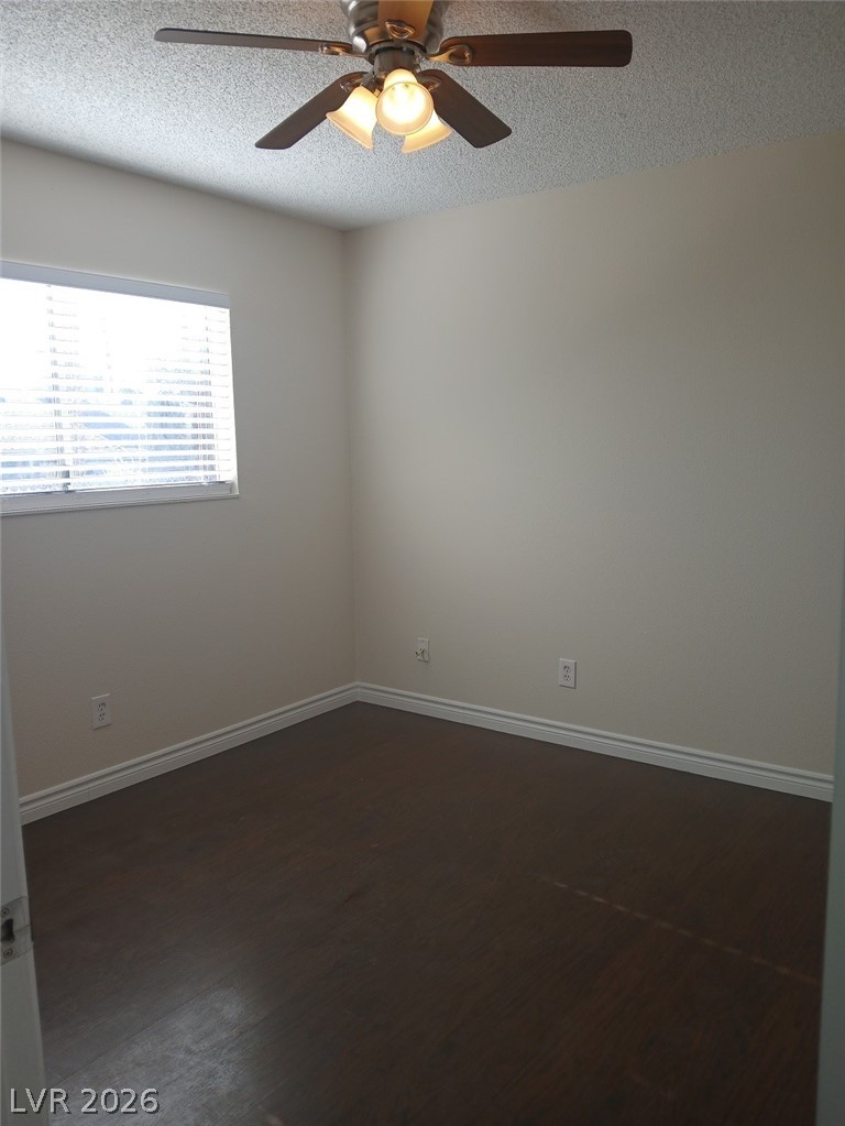 4015 Ridgewood Avenue