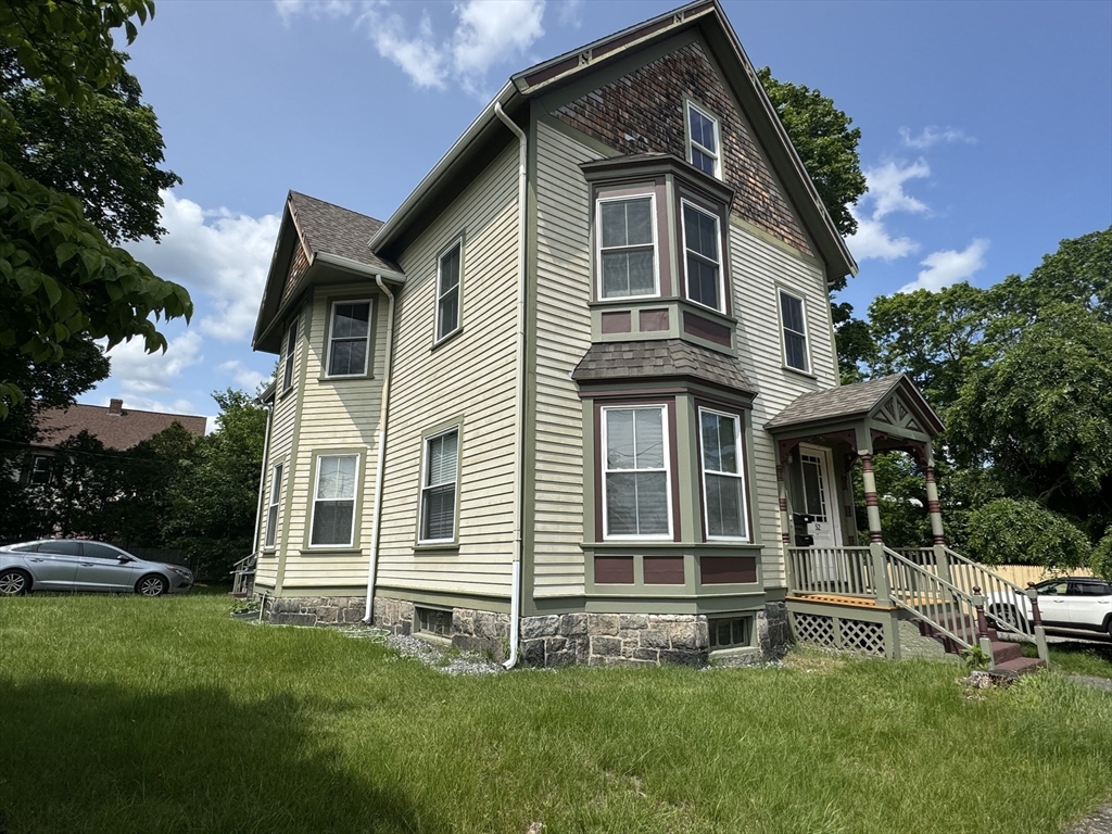 52 North Ave # 1