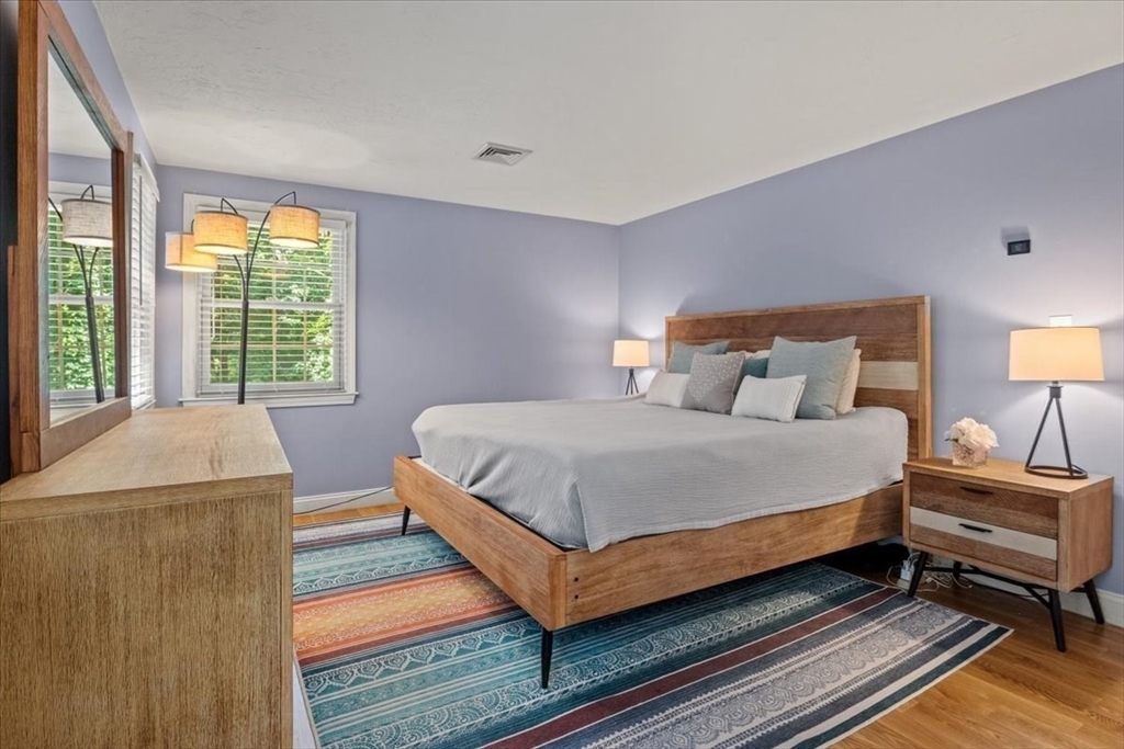 25 Hearthstone Cir