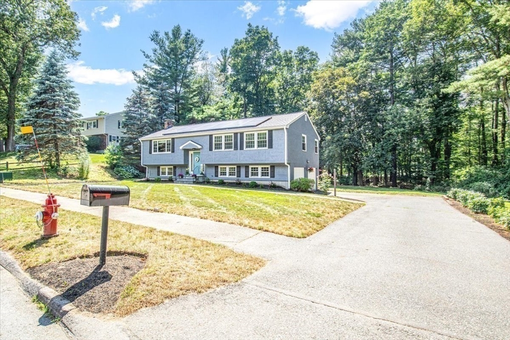 25 Hearthstone Cir