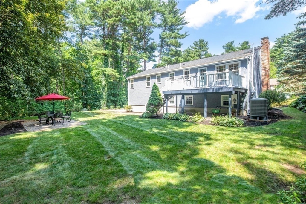 25 Hearthstone Cir