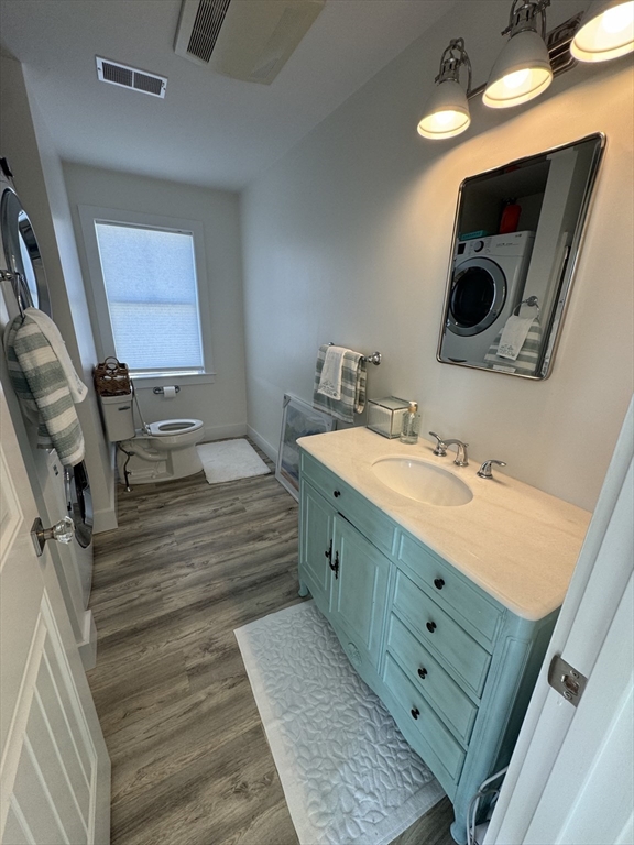 13 Lewis Ct