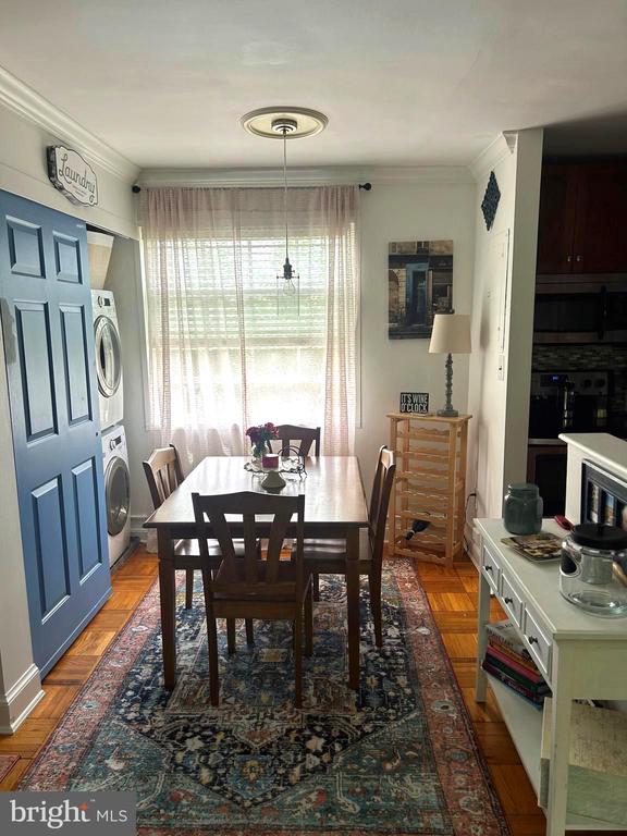 1604 W ABINGDON DRIVE 301