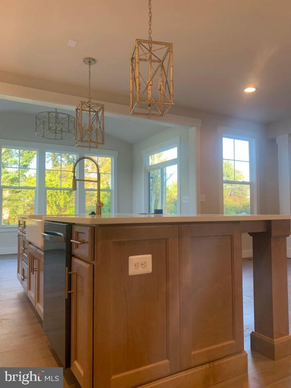 9827 THOROUGHBRED ROAD