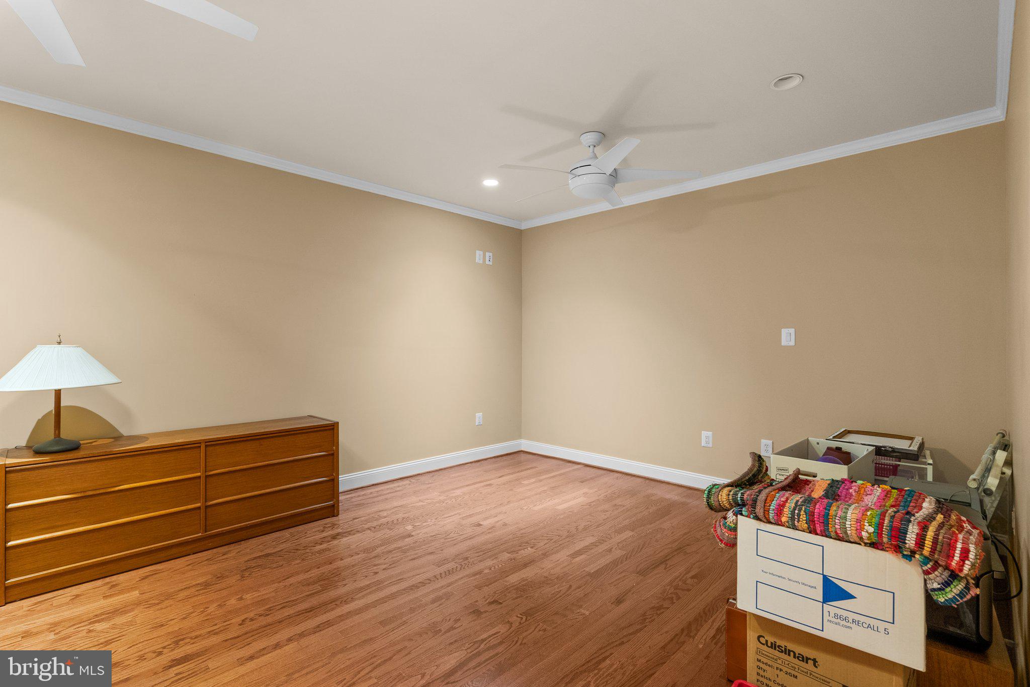 8262 TRAILWOOD COURT