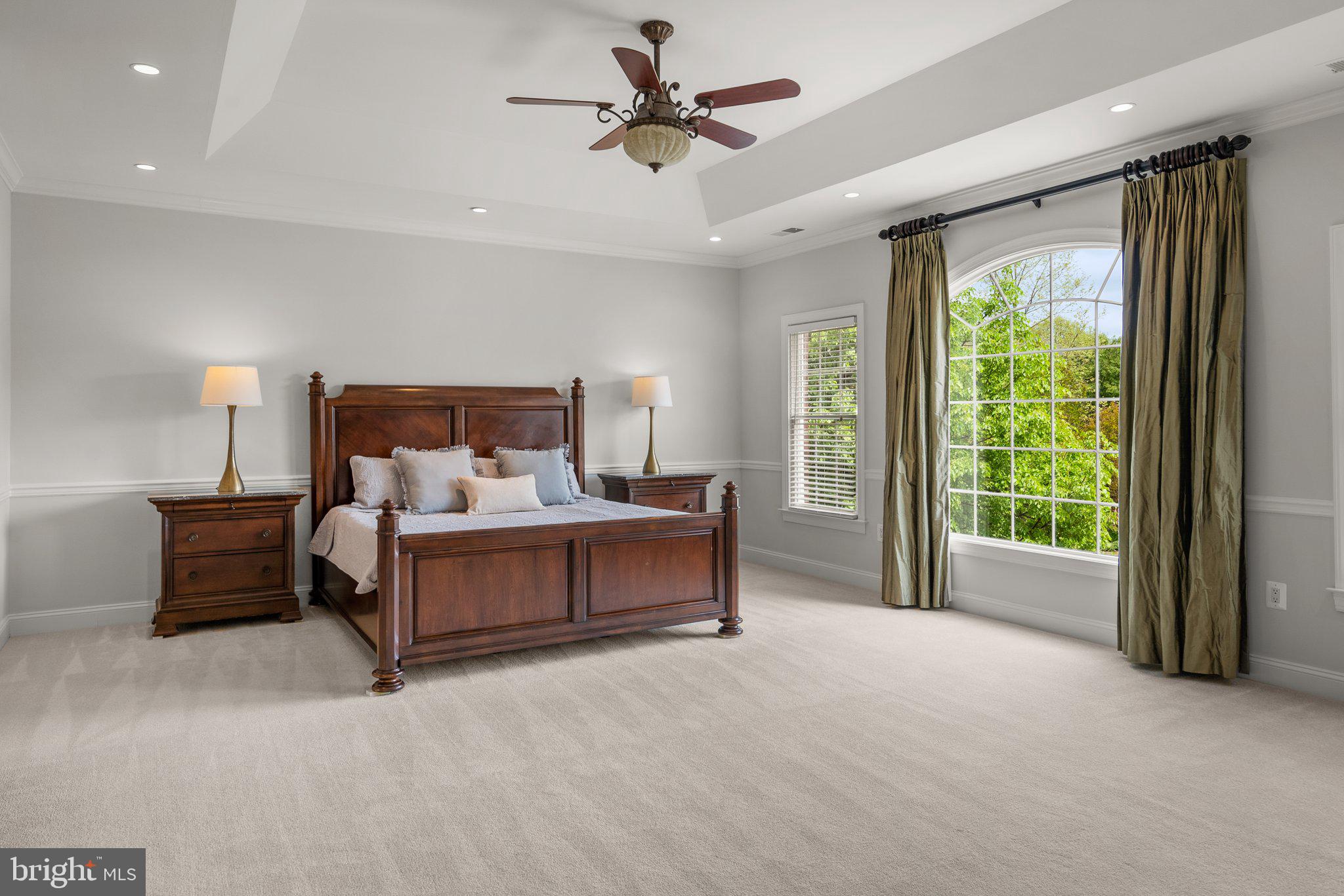 8262 TRAILWOOD COURT